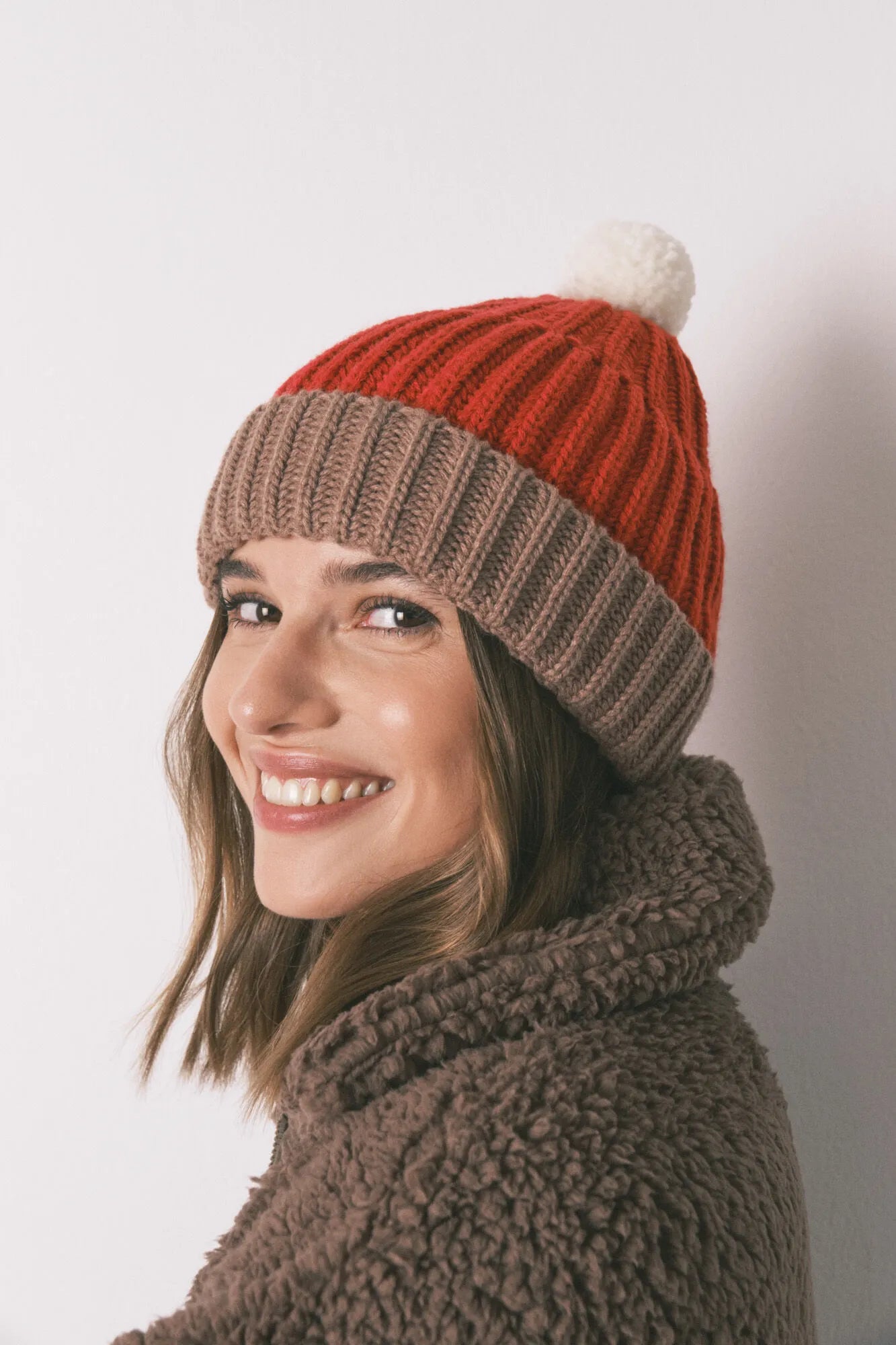 Women Secret_Red/Coral_Red Beanie Beanie_5152857_62_01