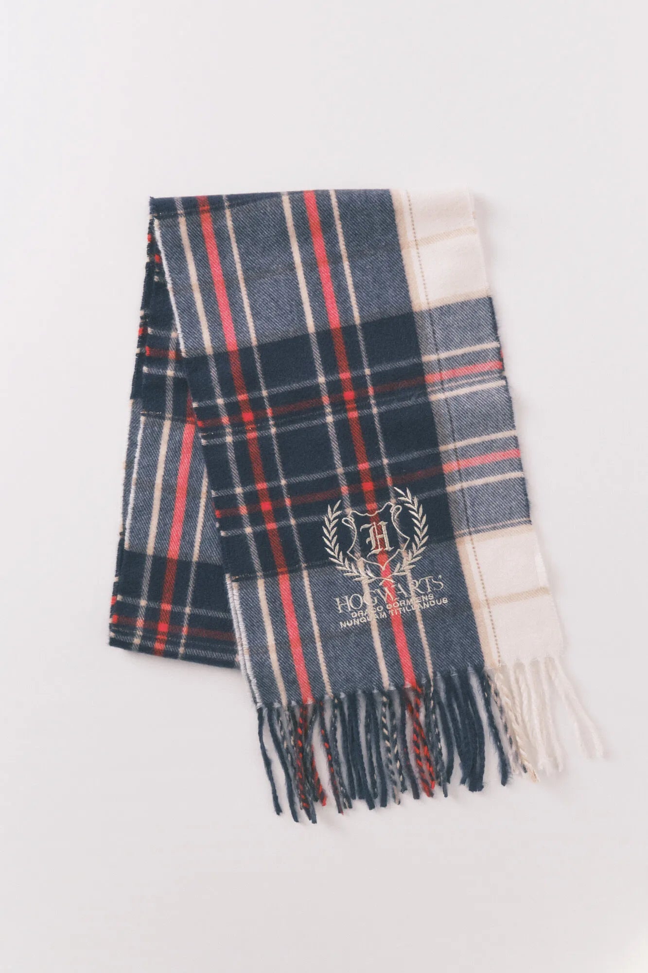 Women Secret_Multicoloured_Harry Potter Mohair Plaid Scarf_5152870_98_01