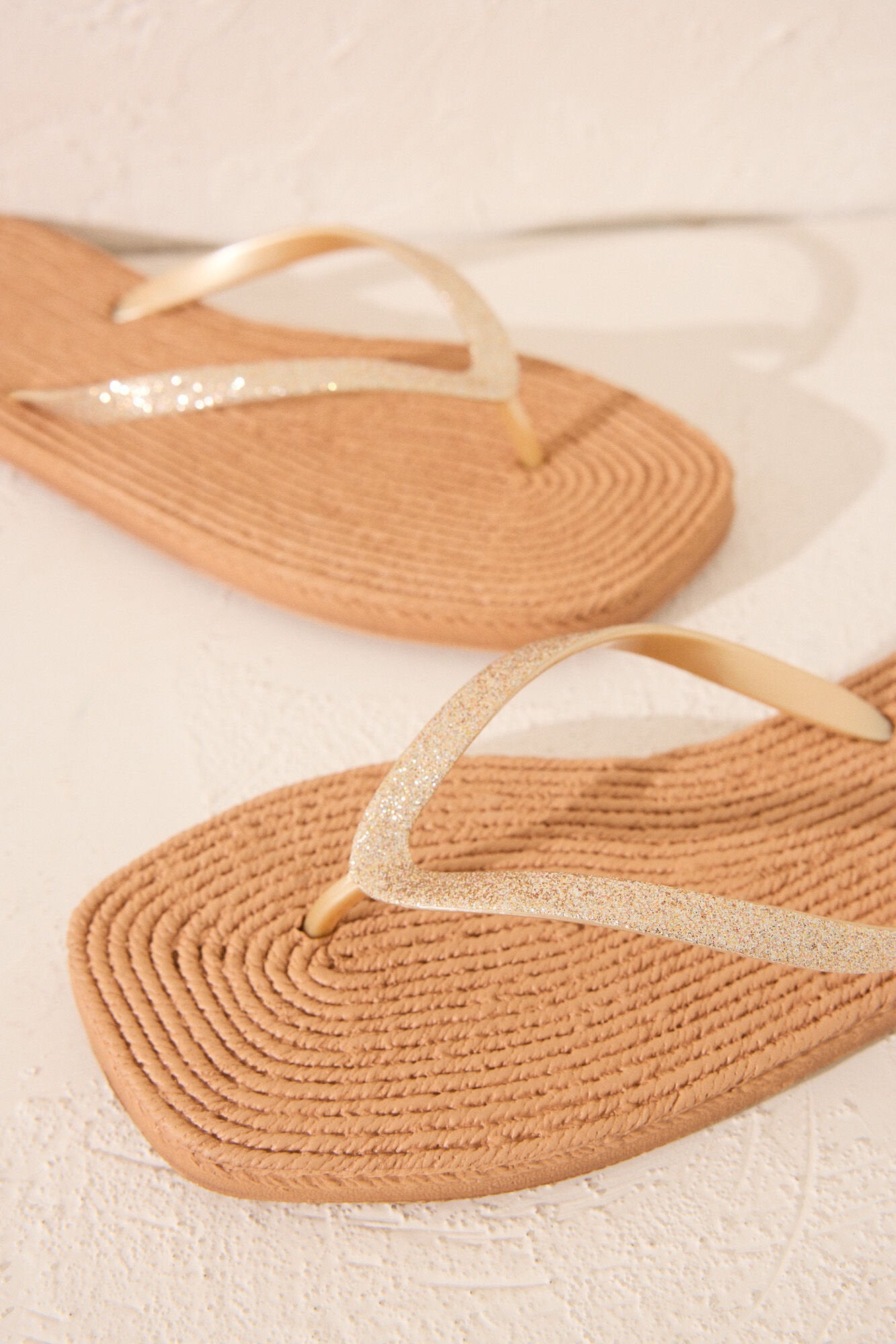 Women Secret_Square Toe Esparto Flip Flops_5169186_38_01