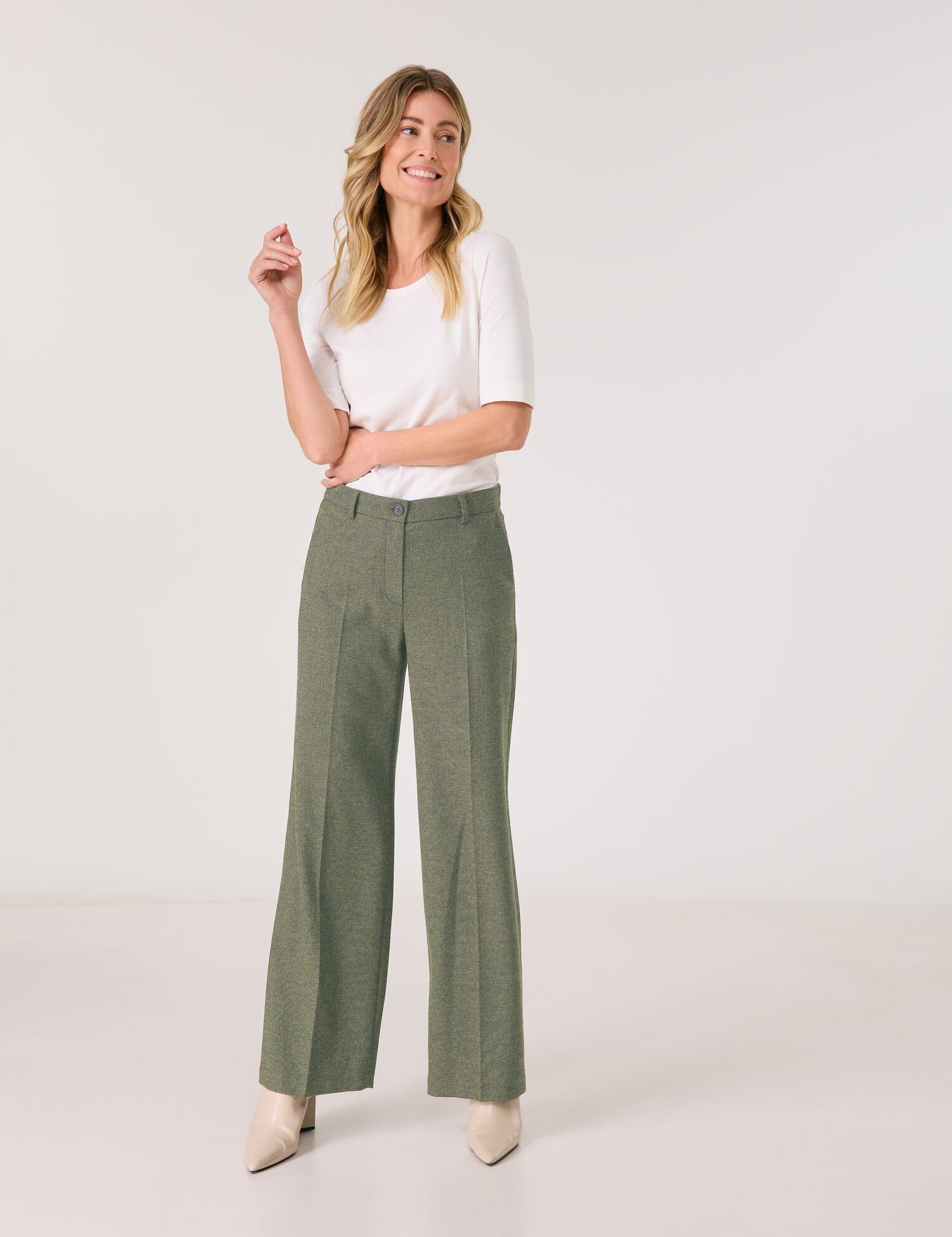 Gerry Weber_Wide Tweed Trousers_520003-31225_5111_01