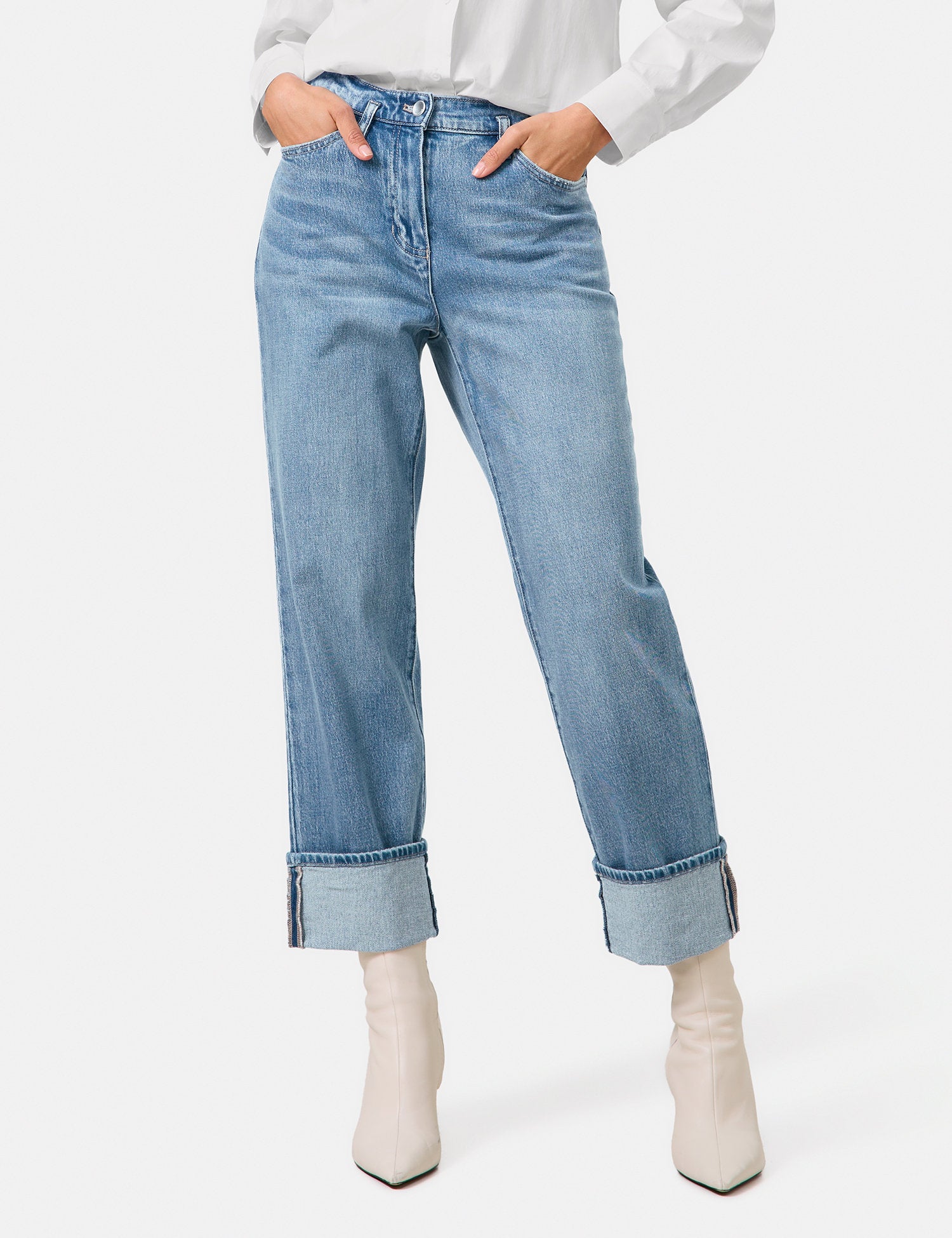 Gerry Weber_7/8-Length Jeans with a Wide Turn-Up Hem_520015-31625_831002_07