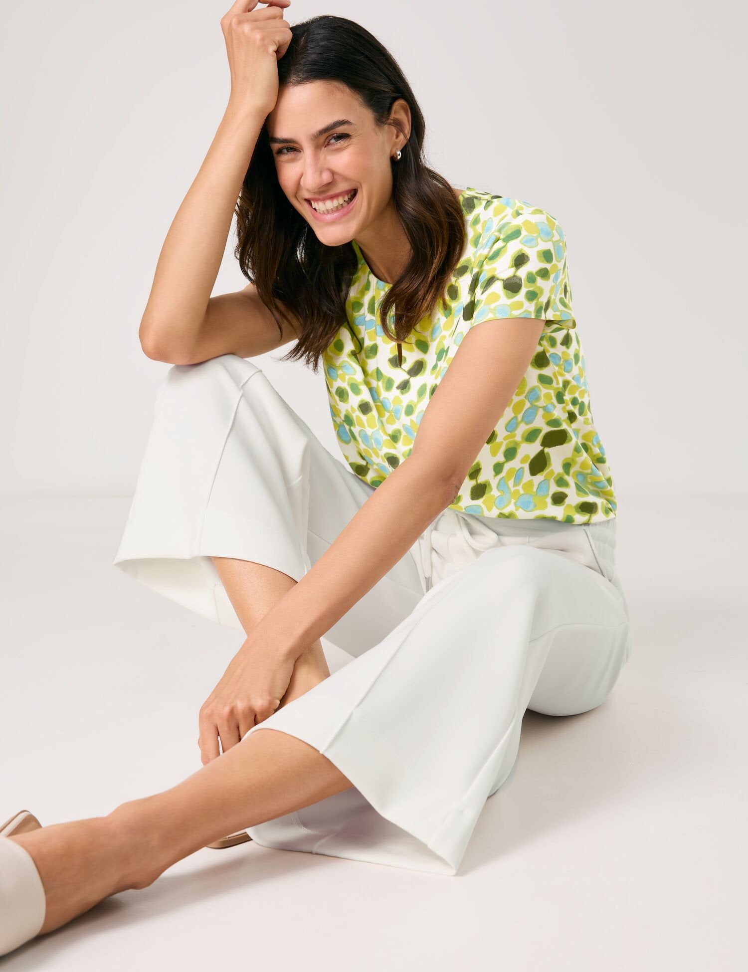 Gerry Weber_Sand-Washed Pull-On Trousers_520105-35006_99700_05