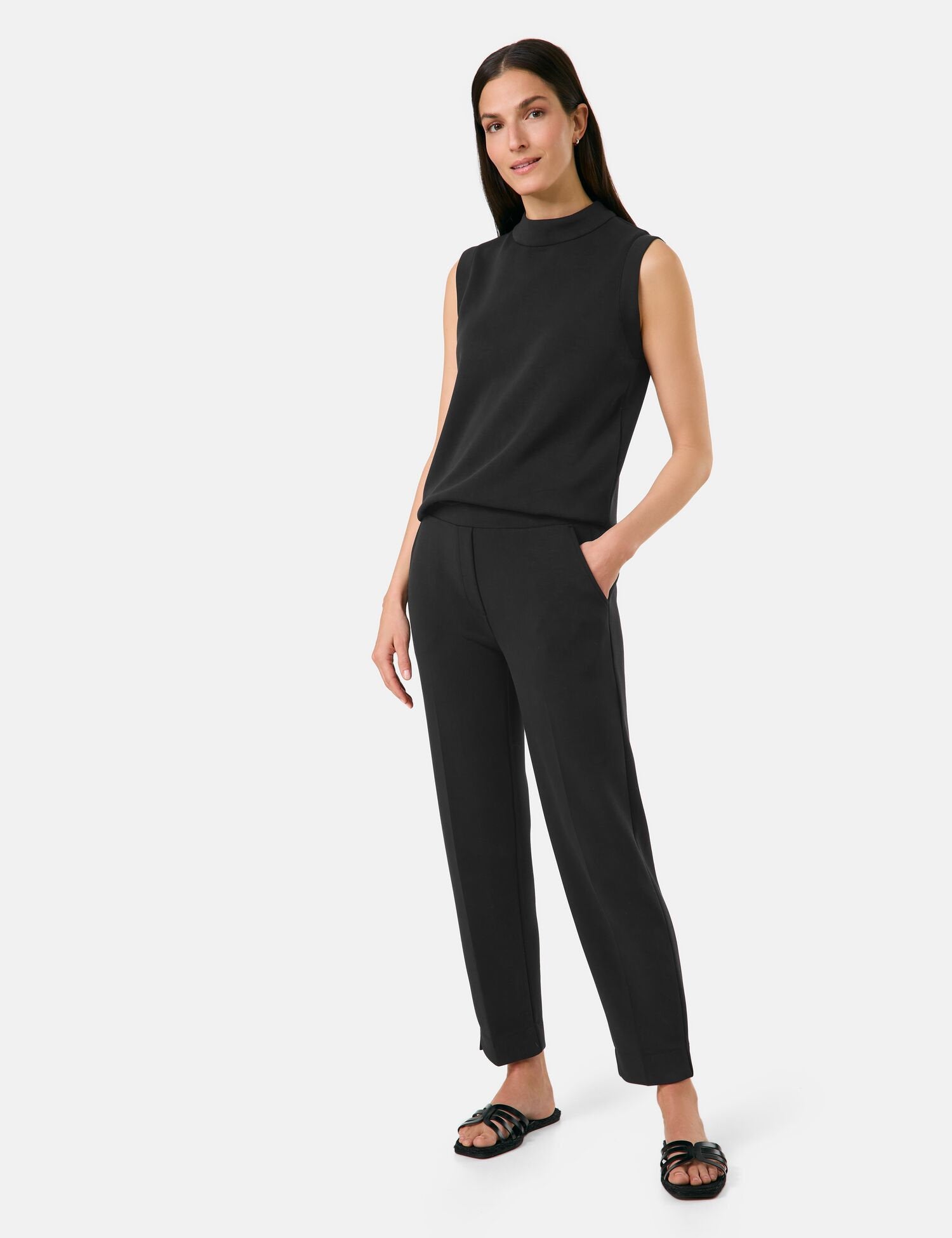 Gerry Weber_Elegant Sandy Washed Slip-On Trousers_520109-35006_11000_07