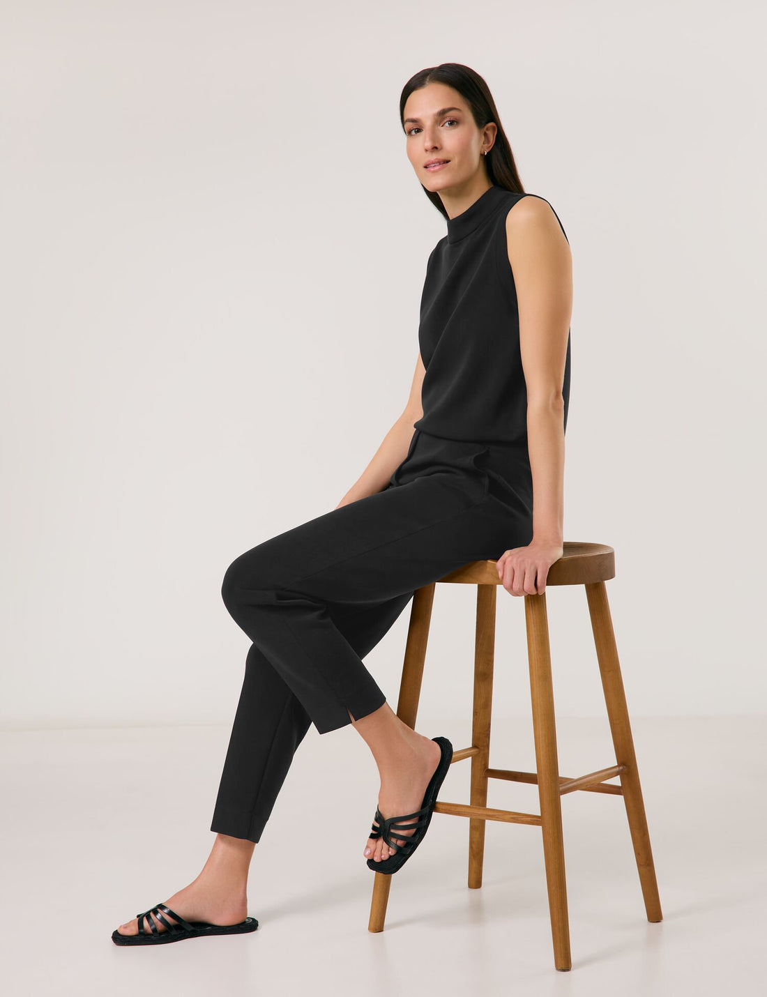 Gerry Weber_Elegant Sandy Washed Slip-On Trousers_520109-35006_11000_08