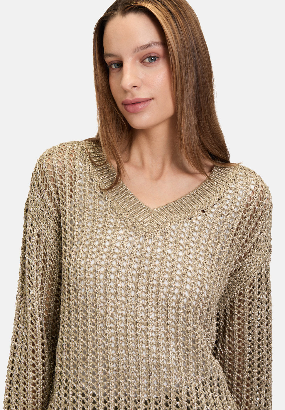 Betty Barclay_Eyelet Knit Sweater with Sequins_5236-1128_7366_03