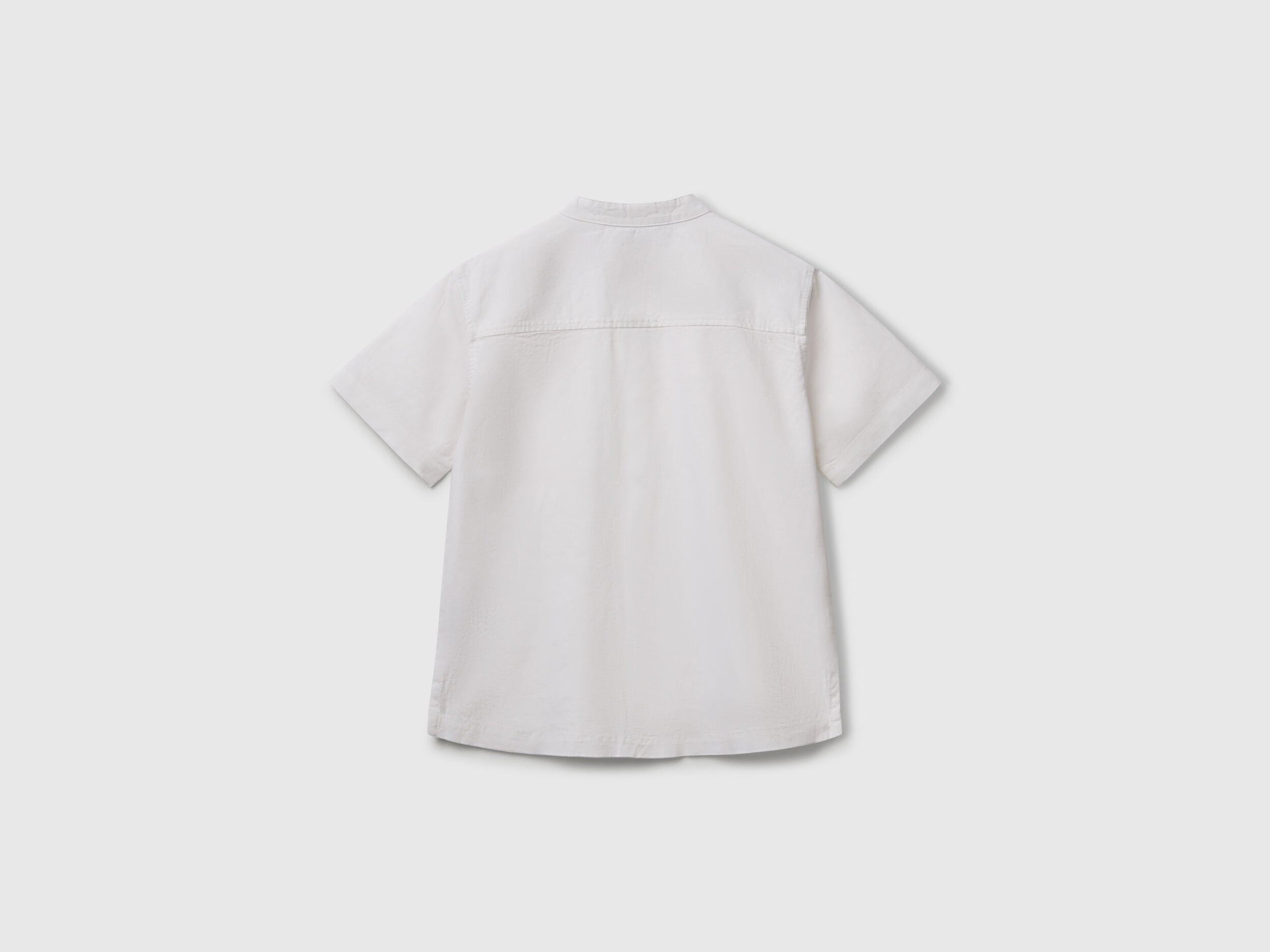 Benetton_Short Sleeve Mandarin Collar Shirt _52VMCQ03W_921_02