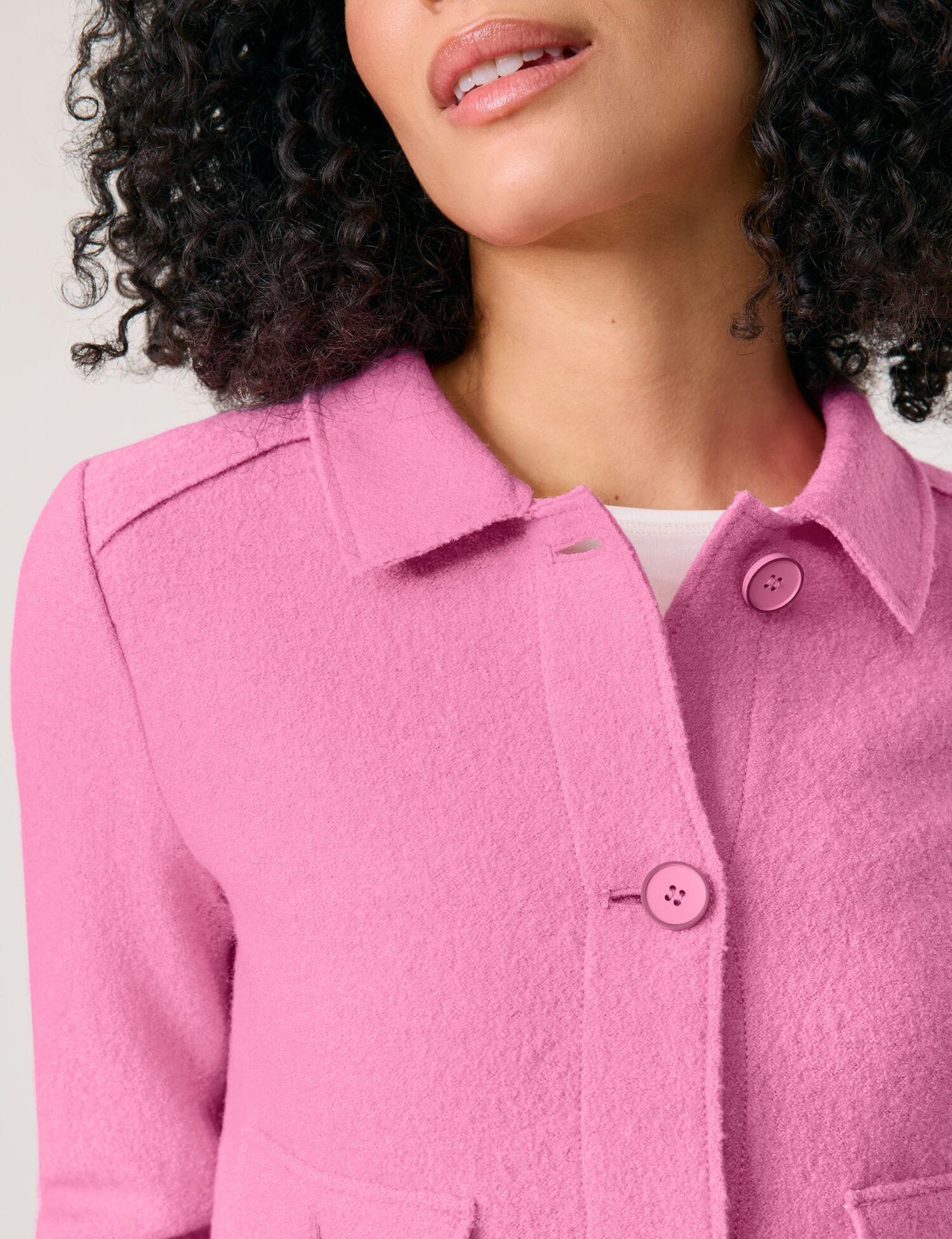 Gerry Weber_Boxy Blazer Jacket Made of Wool_530002-31202_30323_04