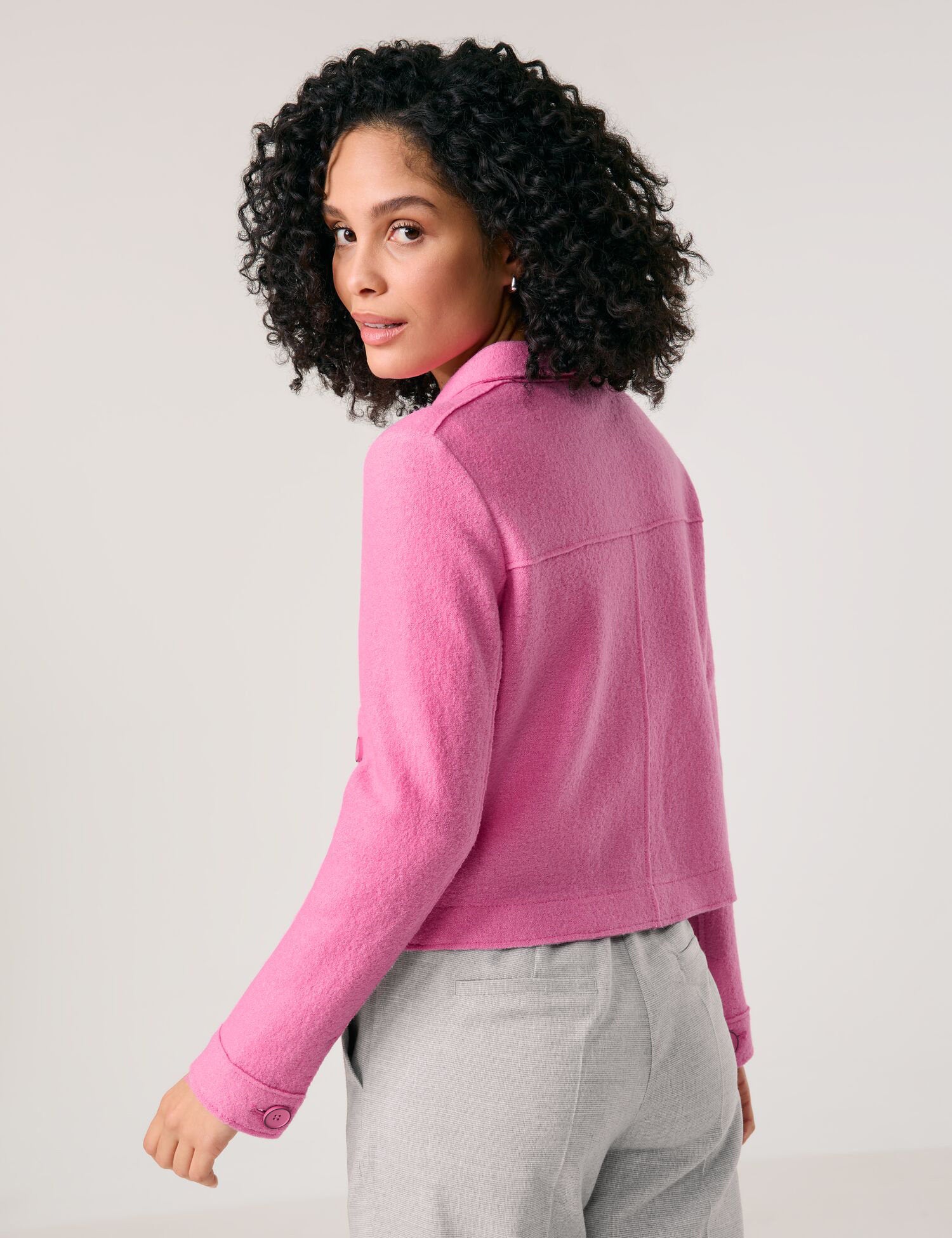 Gerry Weber_Boxy Blazer Jacket Made of Wool_530002-31202_30323_06