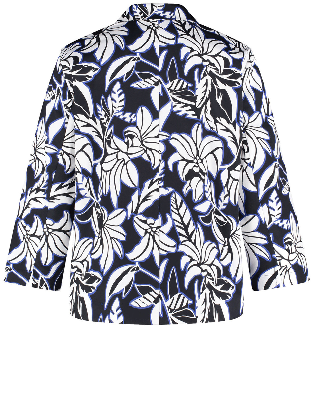 Gerry Weber_Short Patterned Blazer_530036-31245_1030_02