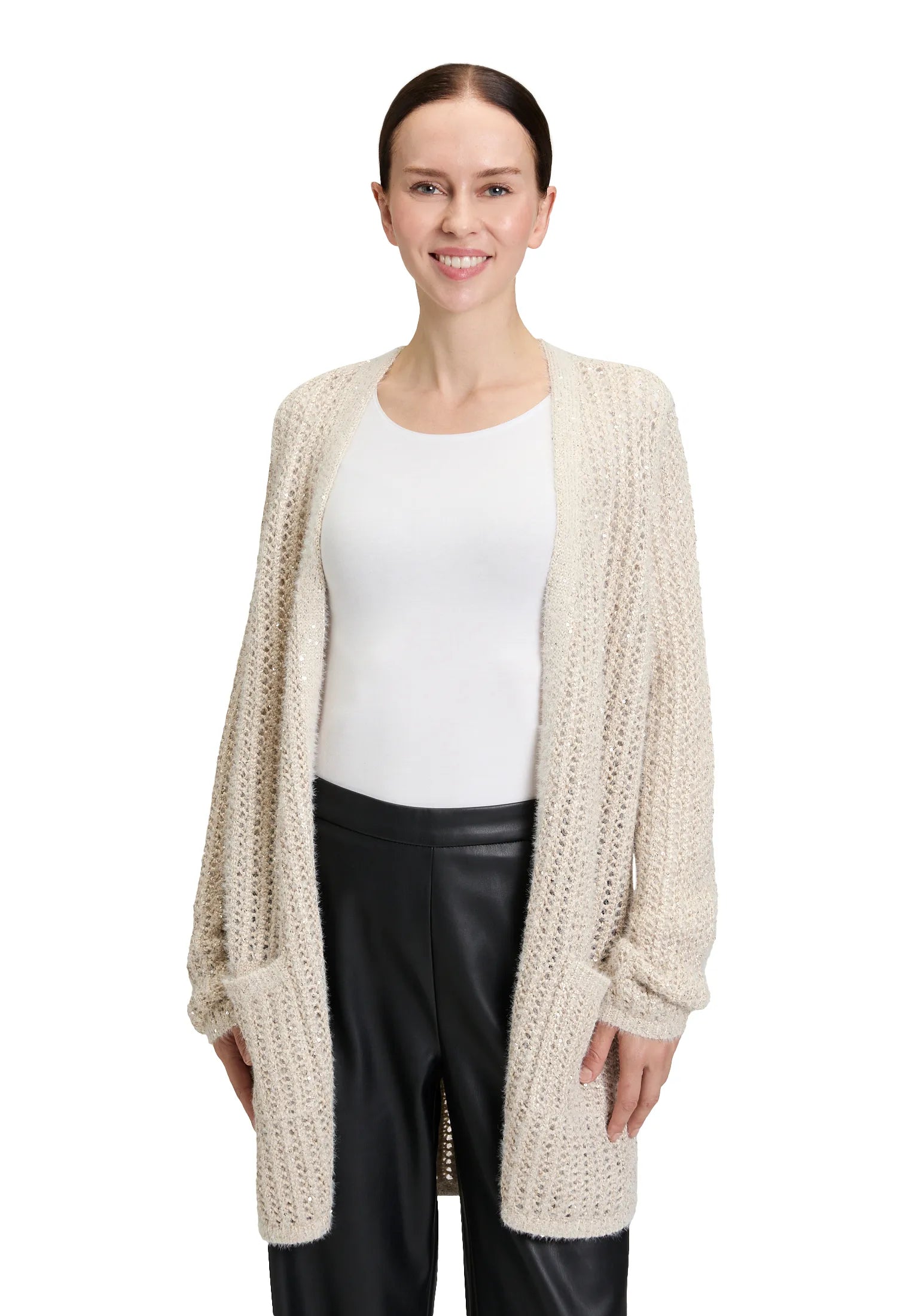 Betty Barclay_Pastel Sand_Knitted Jacket Long 1/1 Sleeve_5303-1561_9104_01