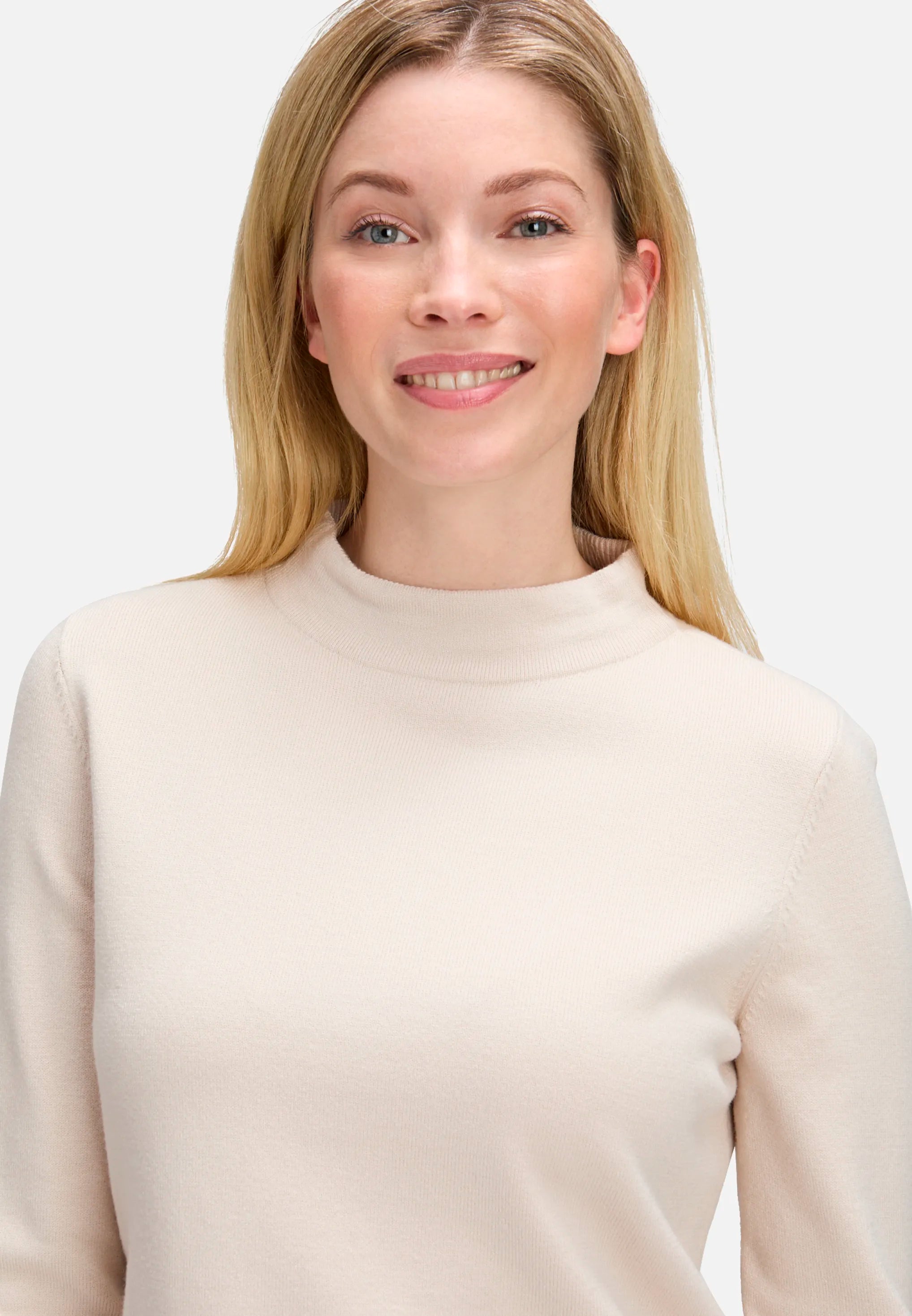 Betty Barclay_Pastel Sand_Basic Knit Sweater with Stand-Up Collar_5343-2907_9104_07