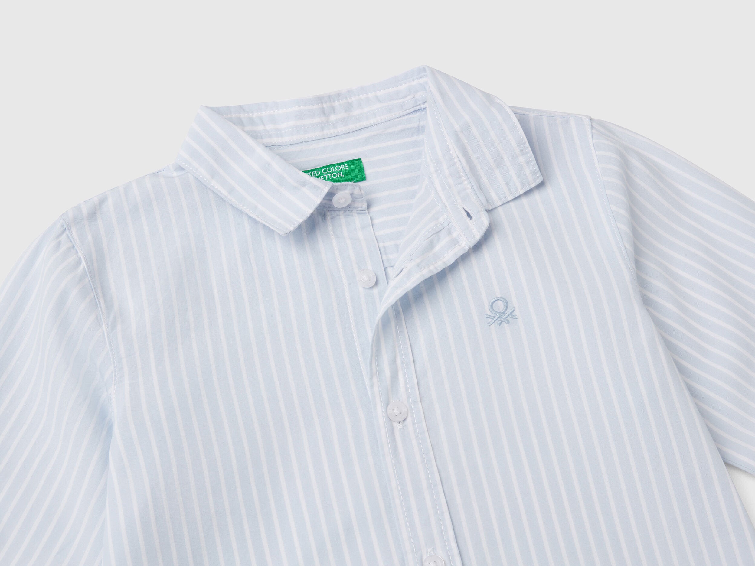 Benetton_Striped Shirt in Pure Cotton_54AZGQ00J_906_03
