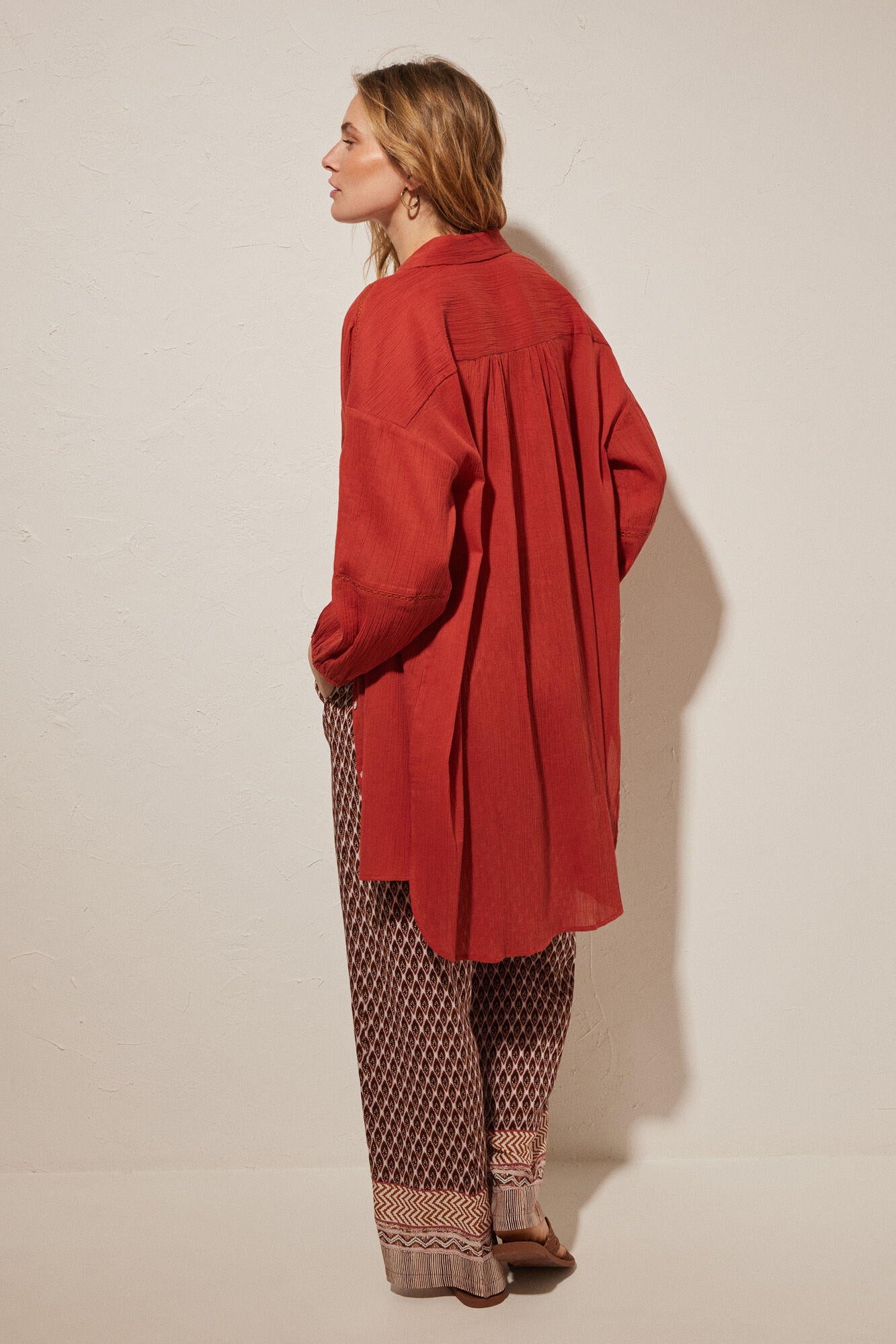 Oversized Shirt Style Blouse_5547386_61_05