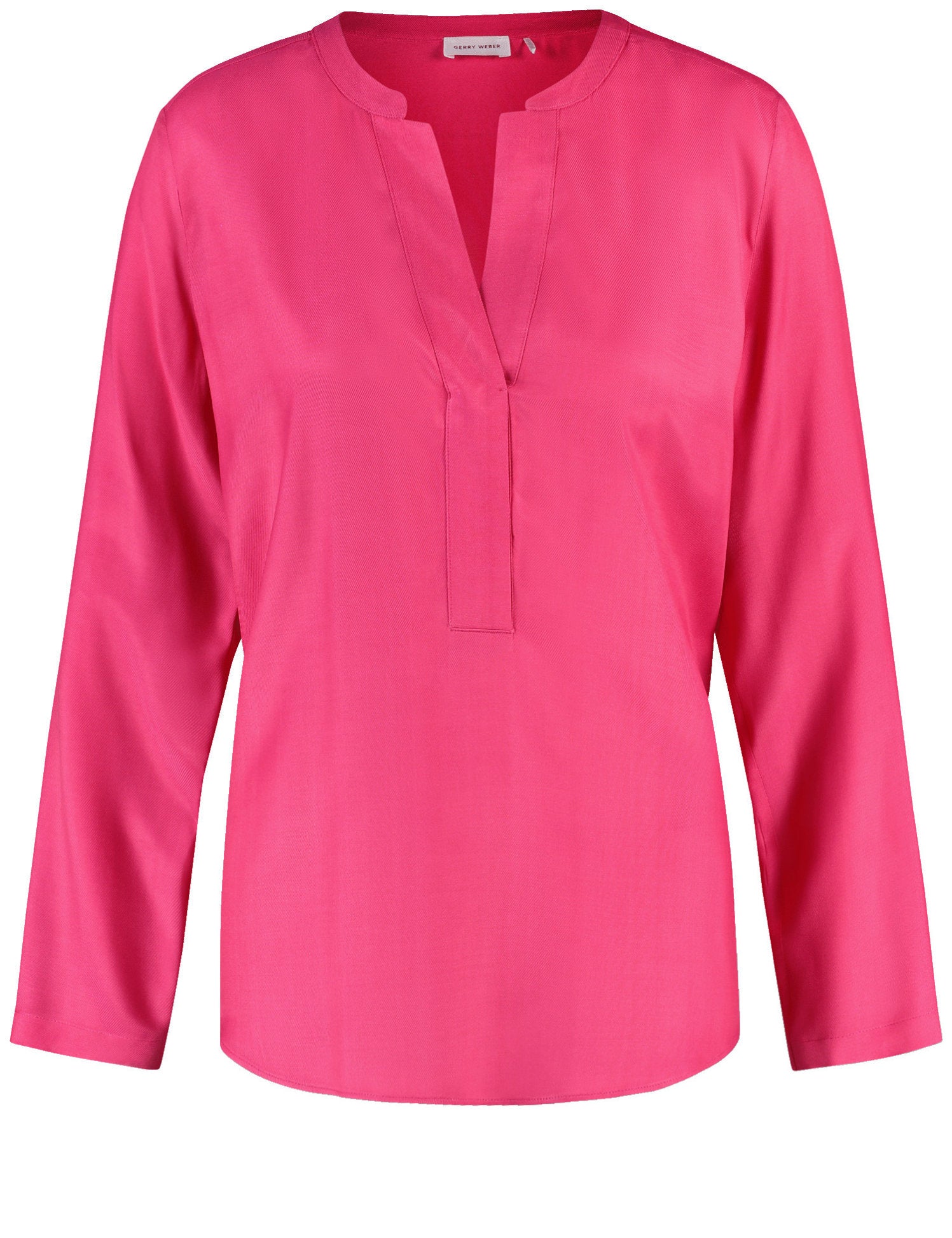 Gerry Weber_Sustainable Blouse with a Notch Neckline_560002-31410_30341_02