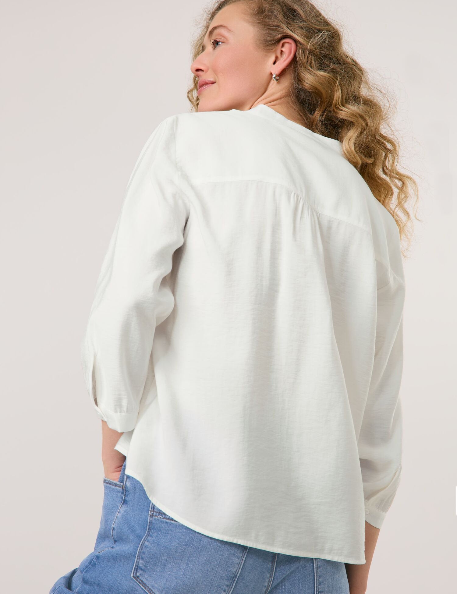 Gerry Weber_Stylish Blouse with 3/4-Length Sleeves_560055-31406_99700_06