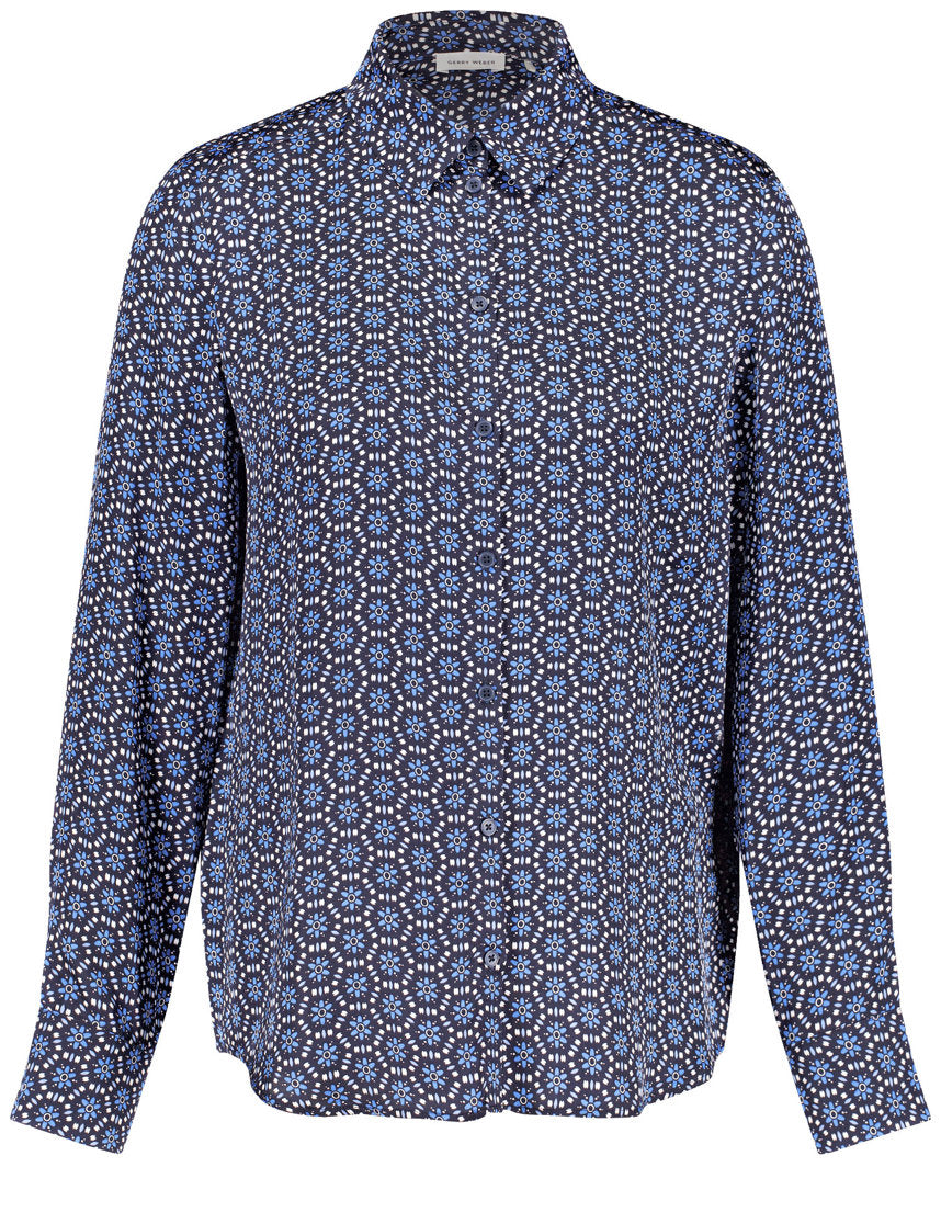Gerry Weber_Sustainable Shirt Blouse with an All-Over Pattern_560058-31412_8001_02