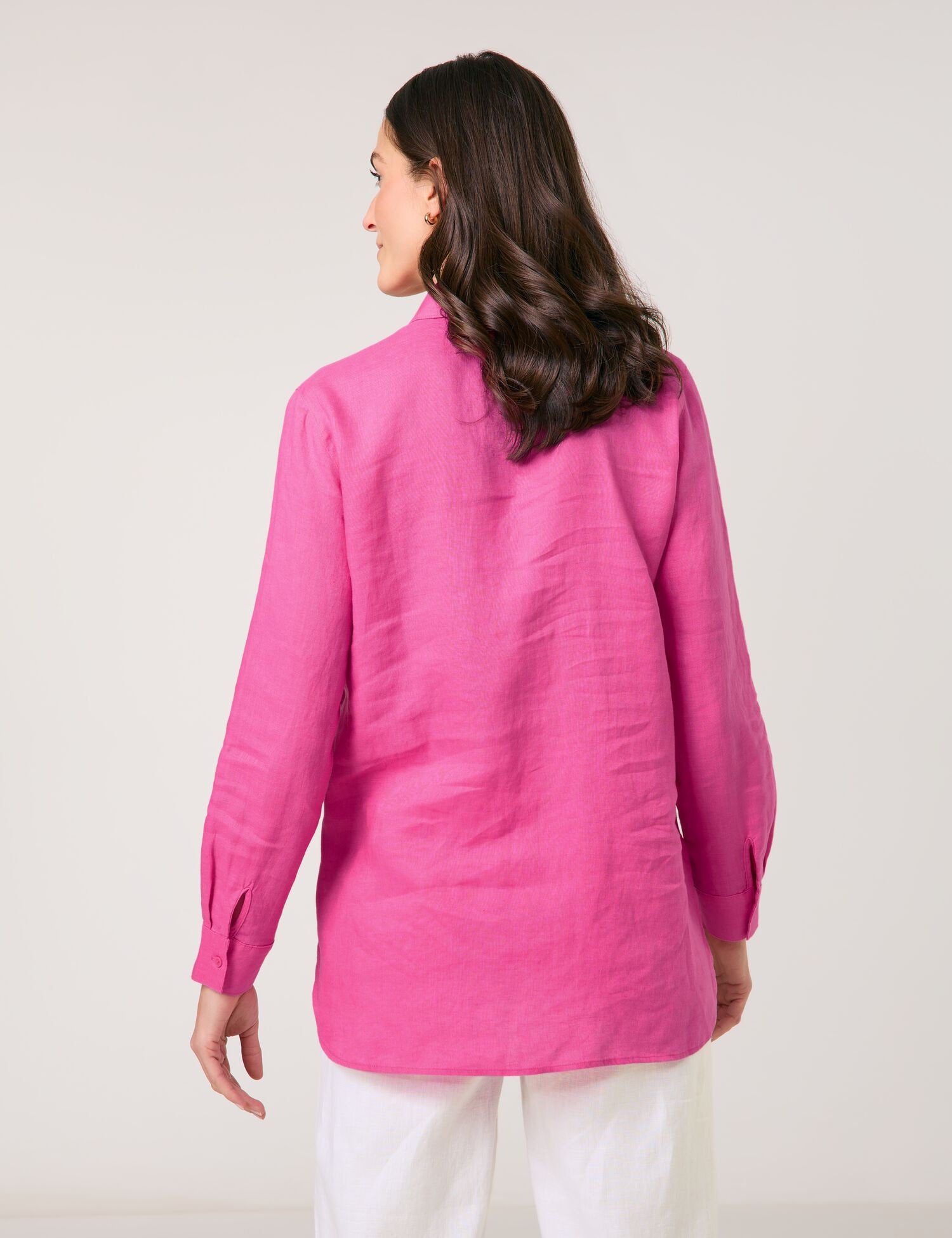 Gerry Weber_Simple Long Blouse Made of Pure Linen_560066-31471_30329_06