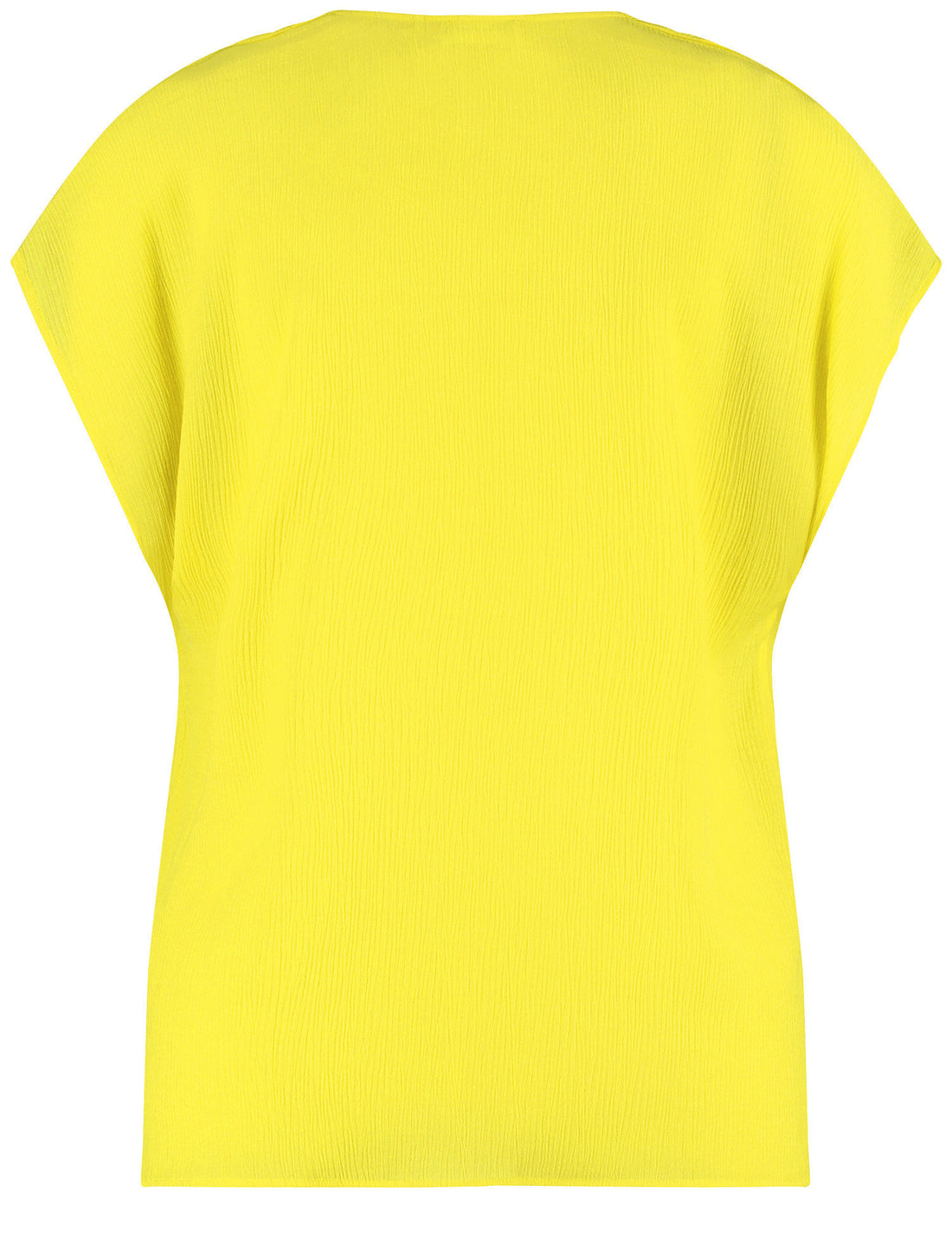 Gerry Weber_Flowing Short-Sleeved Shirt with a Crinkle Effect_560102-31489_40223_02