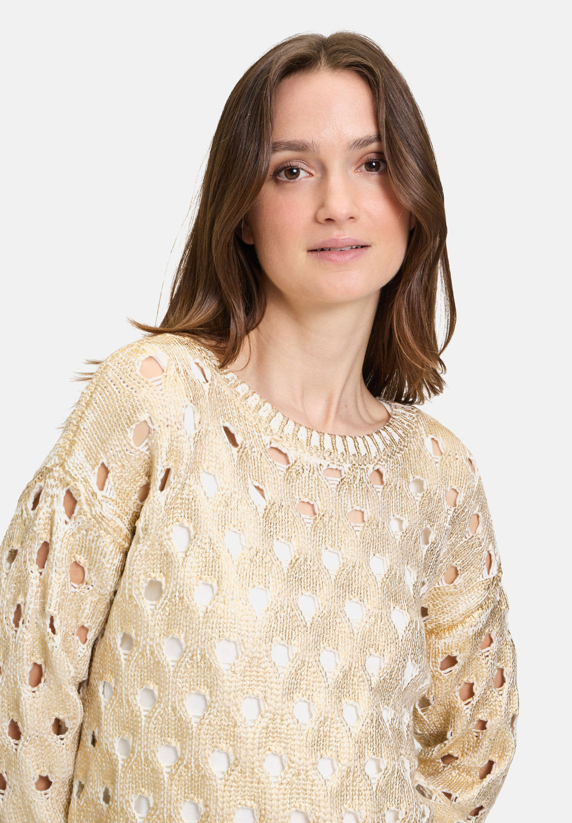 Betty Barclay_Knitted Sweater with Structure_5814-3203_1829_07