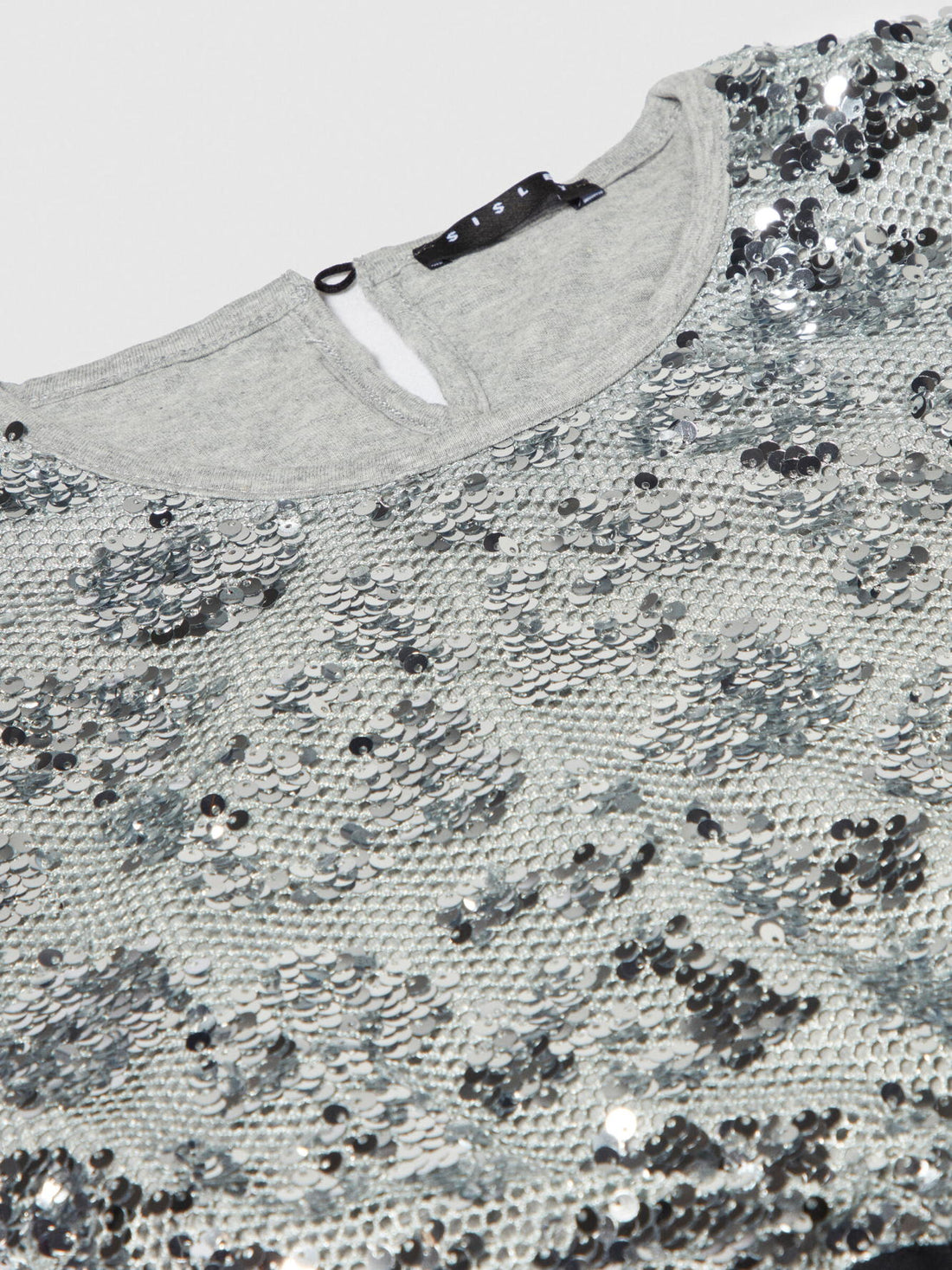 Blouse With Mesh And Sequins_594SYQ00S_901_02