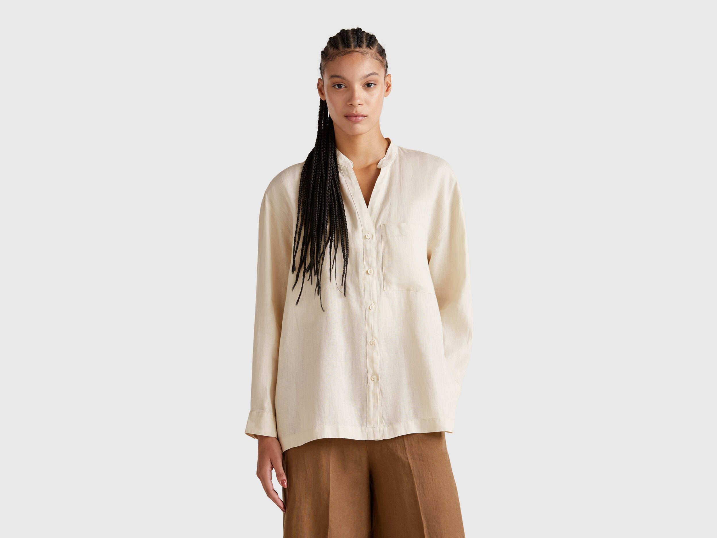 Benetton_Oversized Shirt in Pure Linen_5BMLDQ0BA_152_01
