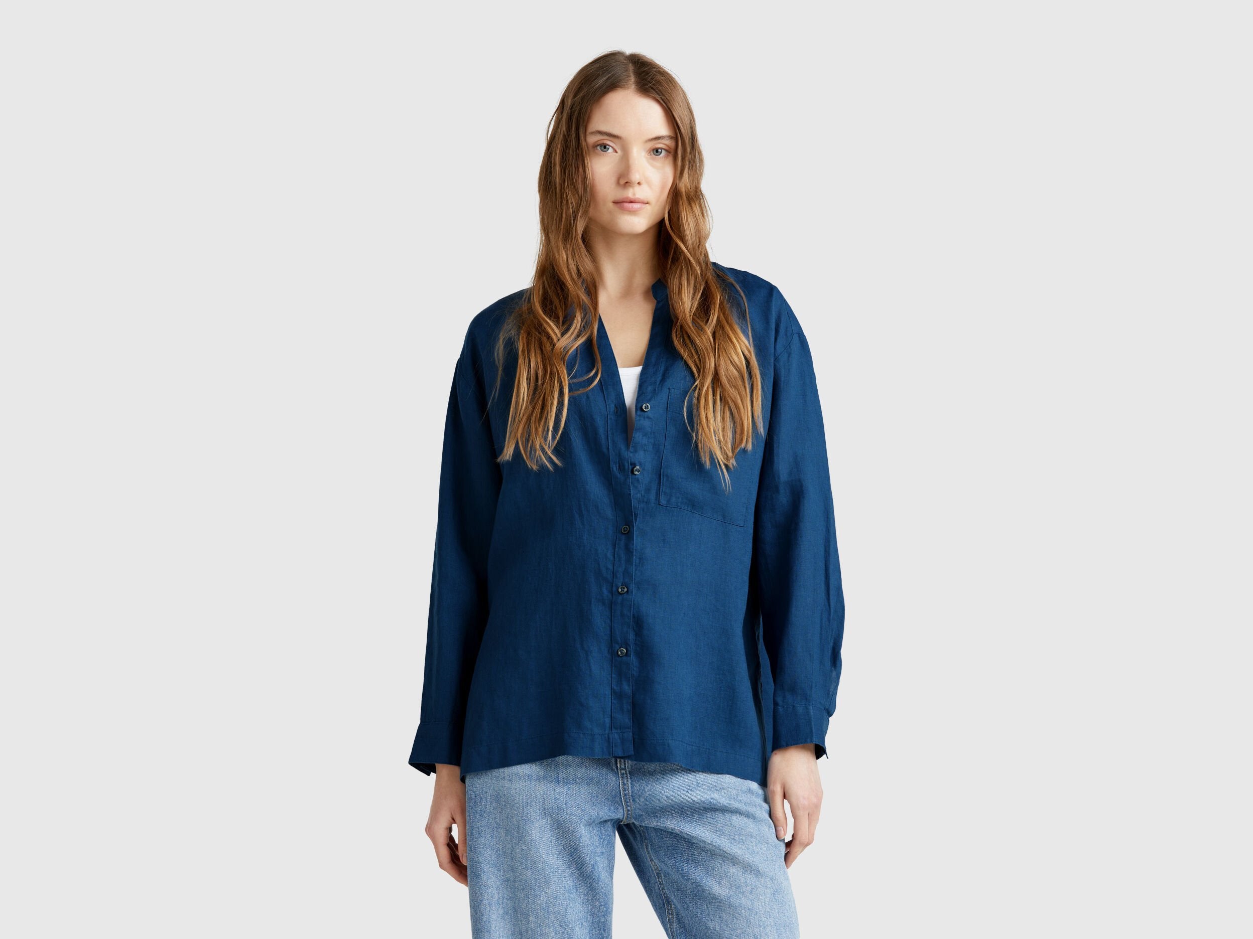 Benetton_Oversized Shirt in Pure Linen_5BMLDQ0BA_217_01