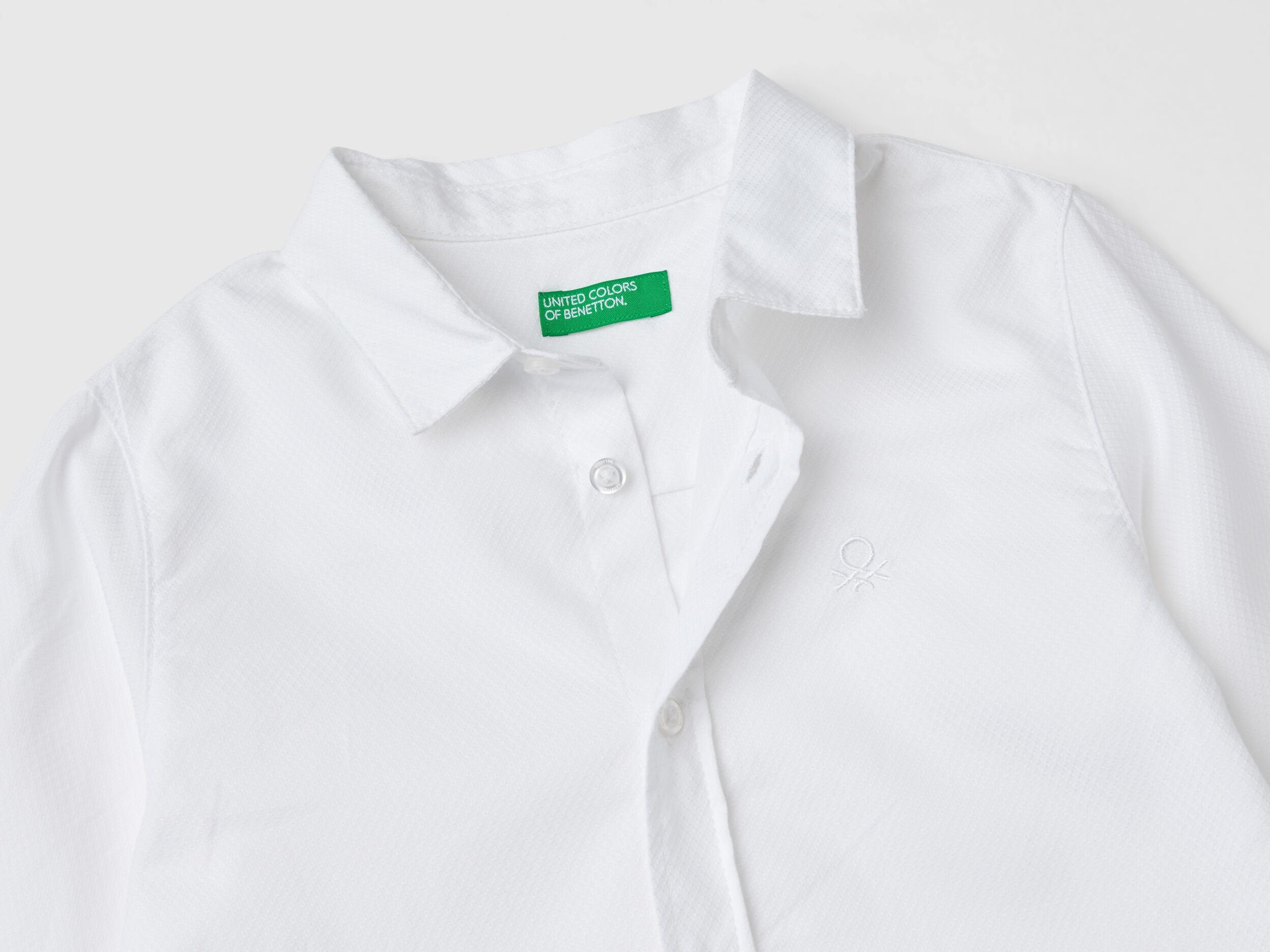 Benetton_Classic Shirt in Pure Cotton_5DGXGQ00I_915_03