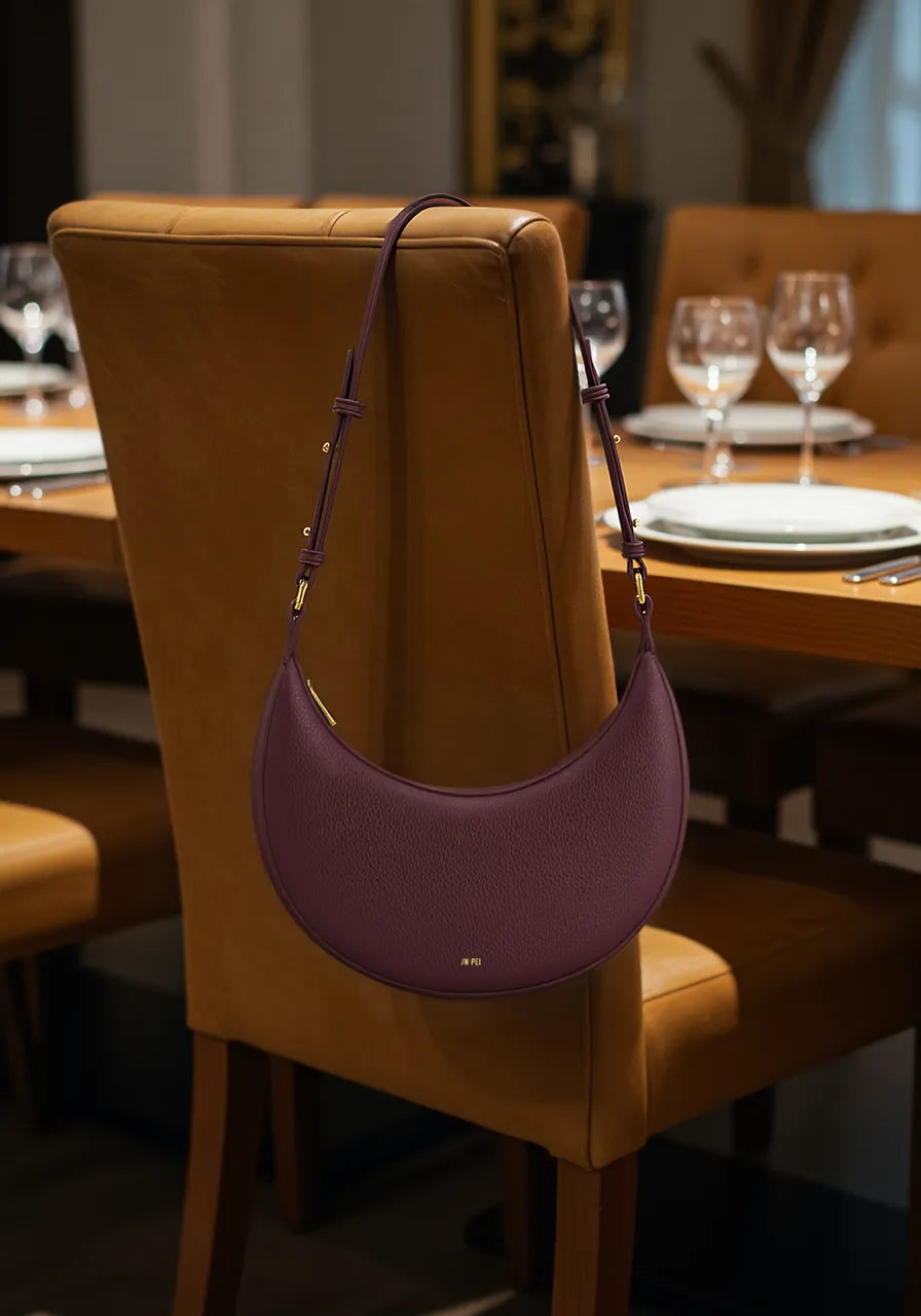 JW PEI_Deep Claret_Carly Medium Shoulder Bags_5S04-4_Deep Claret_06