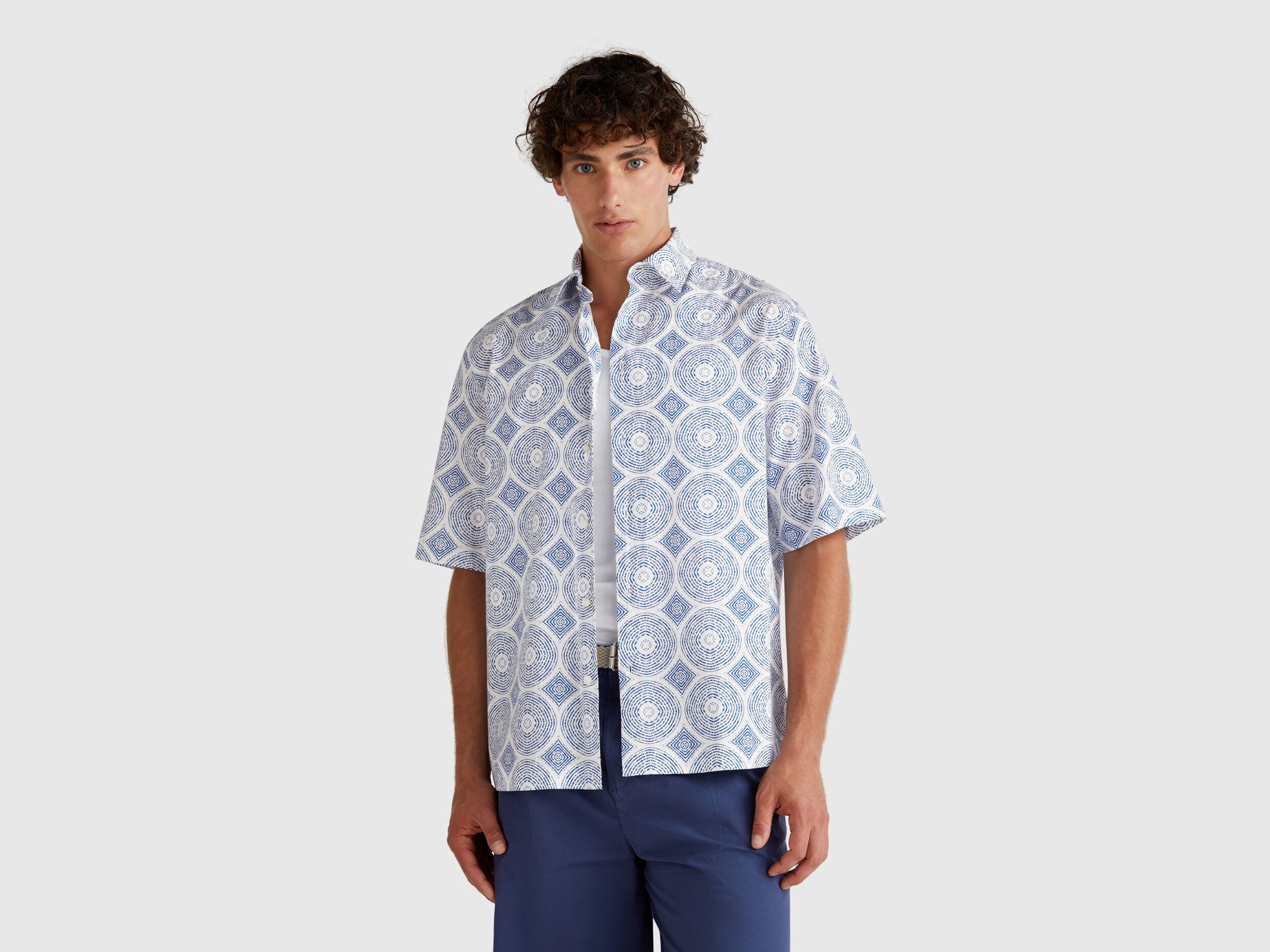 Benetton_Short Sleeve Patterned Shirt_5UBMUQ05P_68Q_01