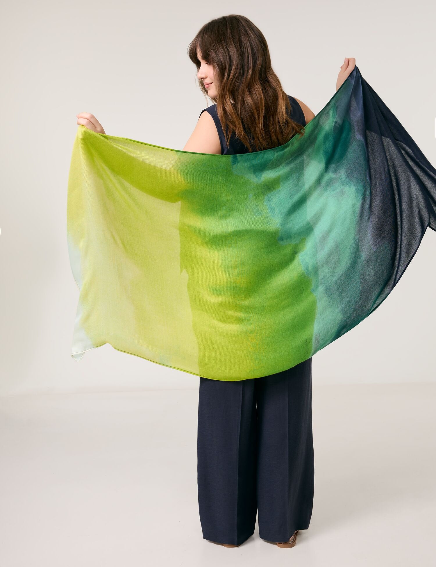 Samoon_Lightweight Chiffon Scarf_600605-23200_5752_02