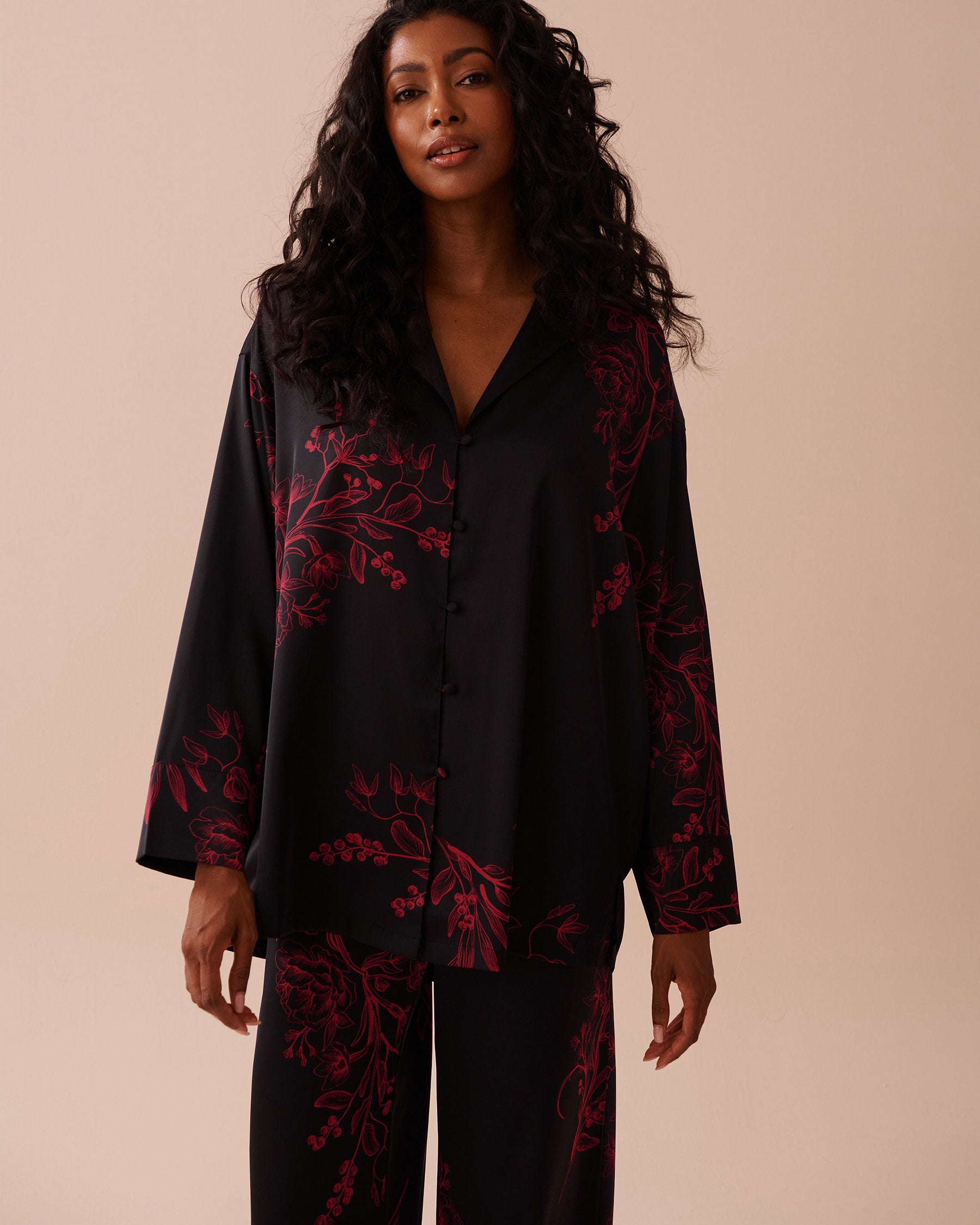Pastel Floral Print Satin Button-down Shirt_60100117_P00387_01