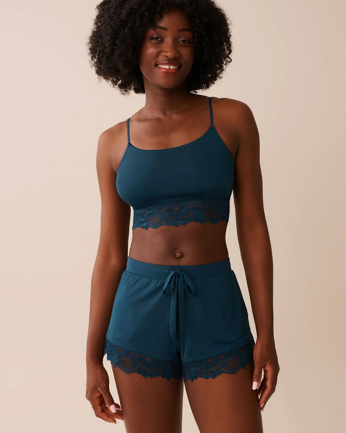 La Vie en Rose_Reflecting Pond_Lace Detail Crop Cami_60100153_40241_01