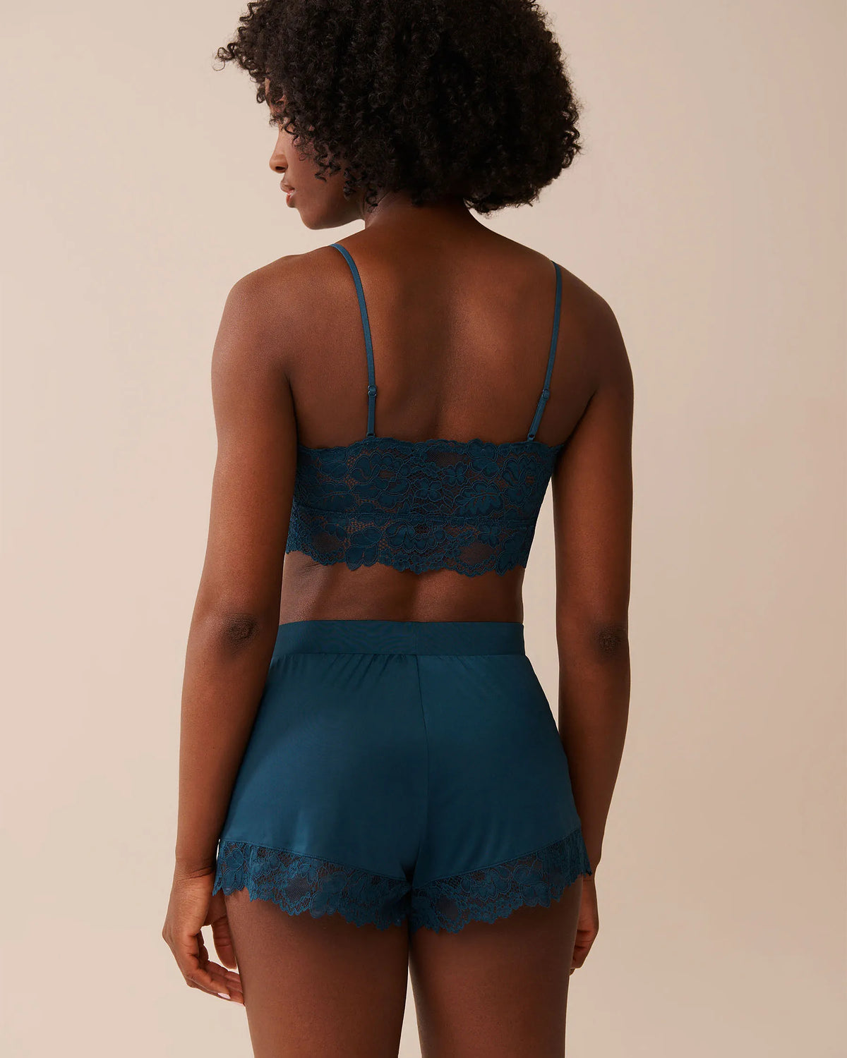La Vie en Rose_Reflecting Pond_Lace Detail Crop Cami_60100153_40241_02