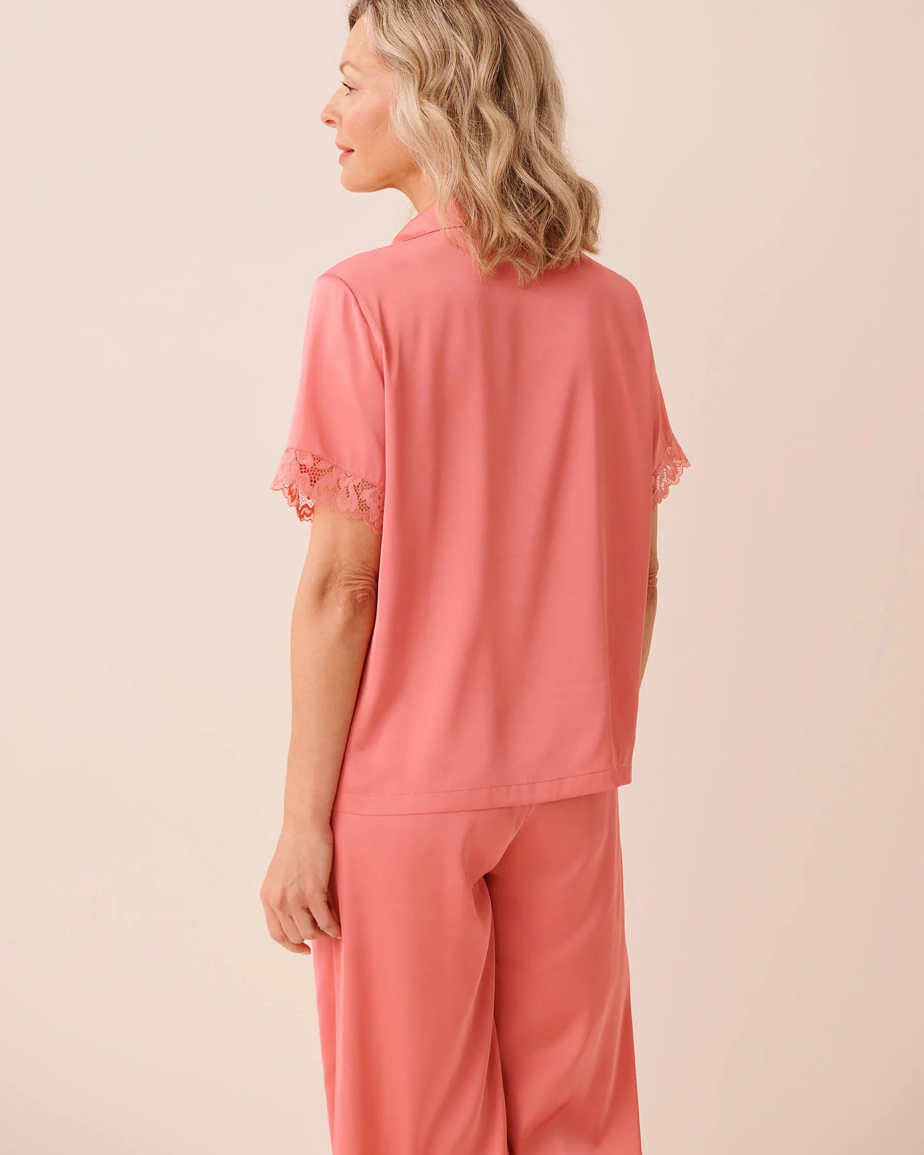 La Vie en Rose Flamingo Plume Women LUXURY EDITION Lace Trim Satin Button-down Shirt SKU: 60100184_60239 Image 02