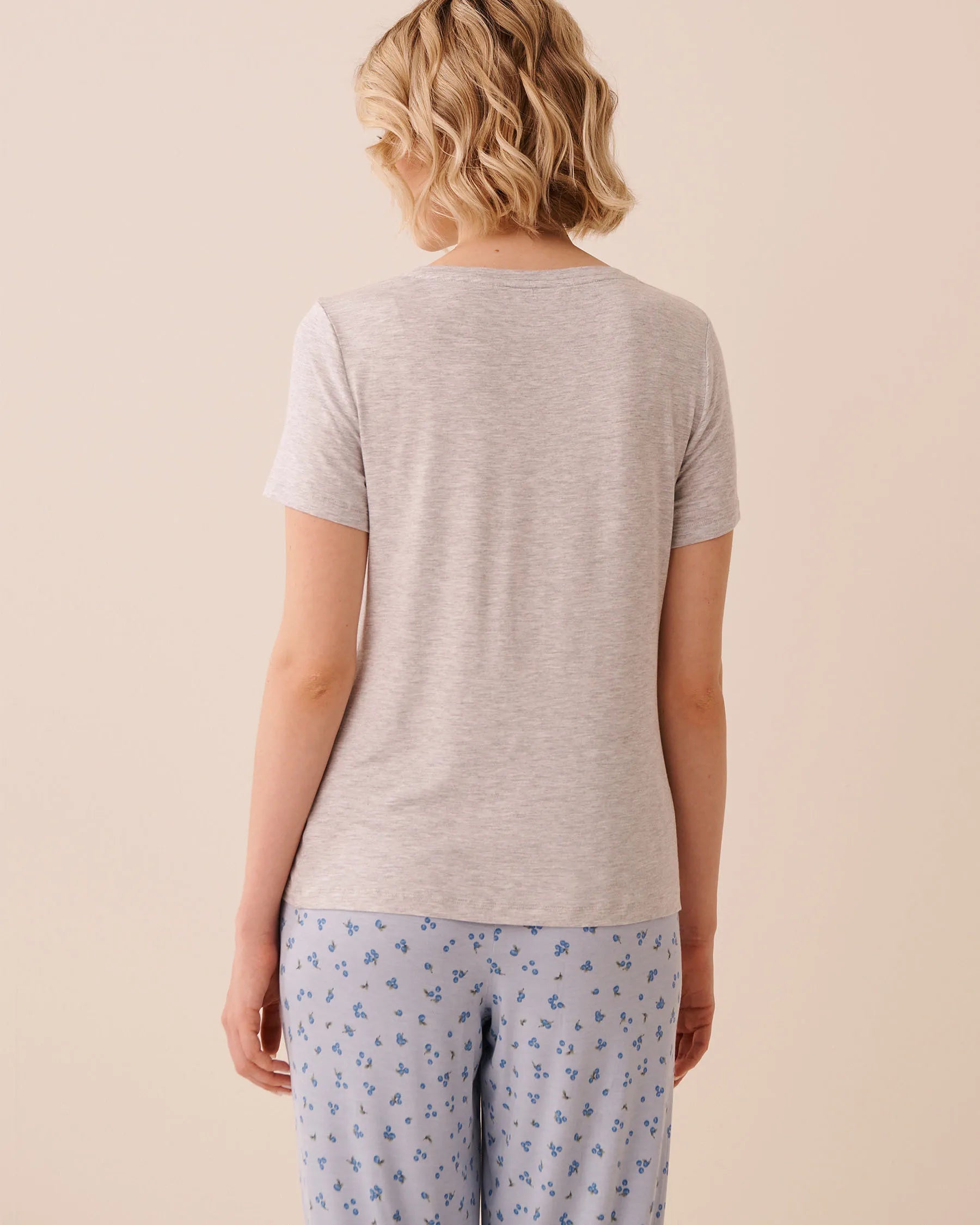La Vie en Rose Comfy Grey Mix Women Berry Print Soft Jersey T-shirt SKU: 60100190_00007 Image 02