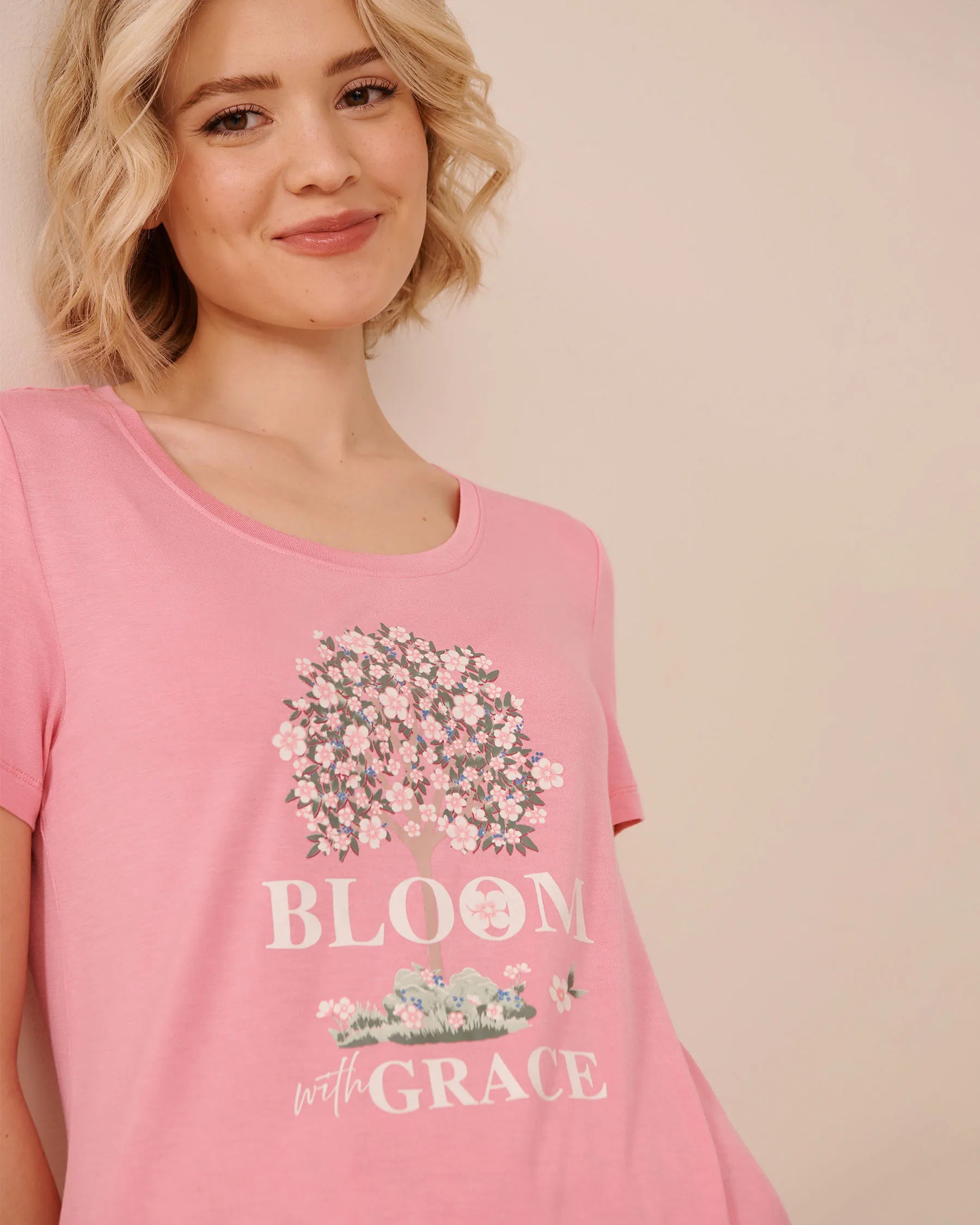 La Vie en Rose Sea Pink Women Pink Floral Print Soft Jersey T-shirt SKU: 60100190_60171 Image 03