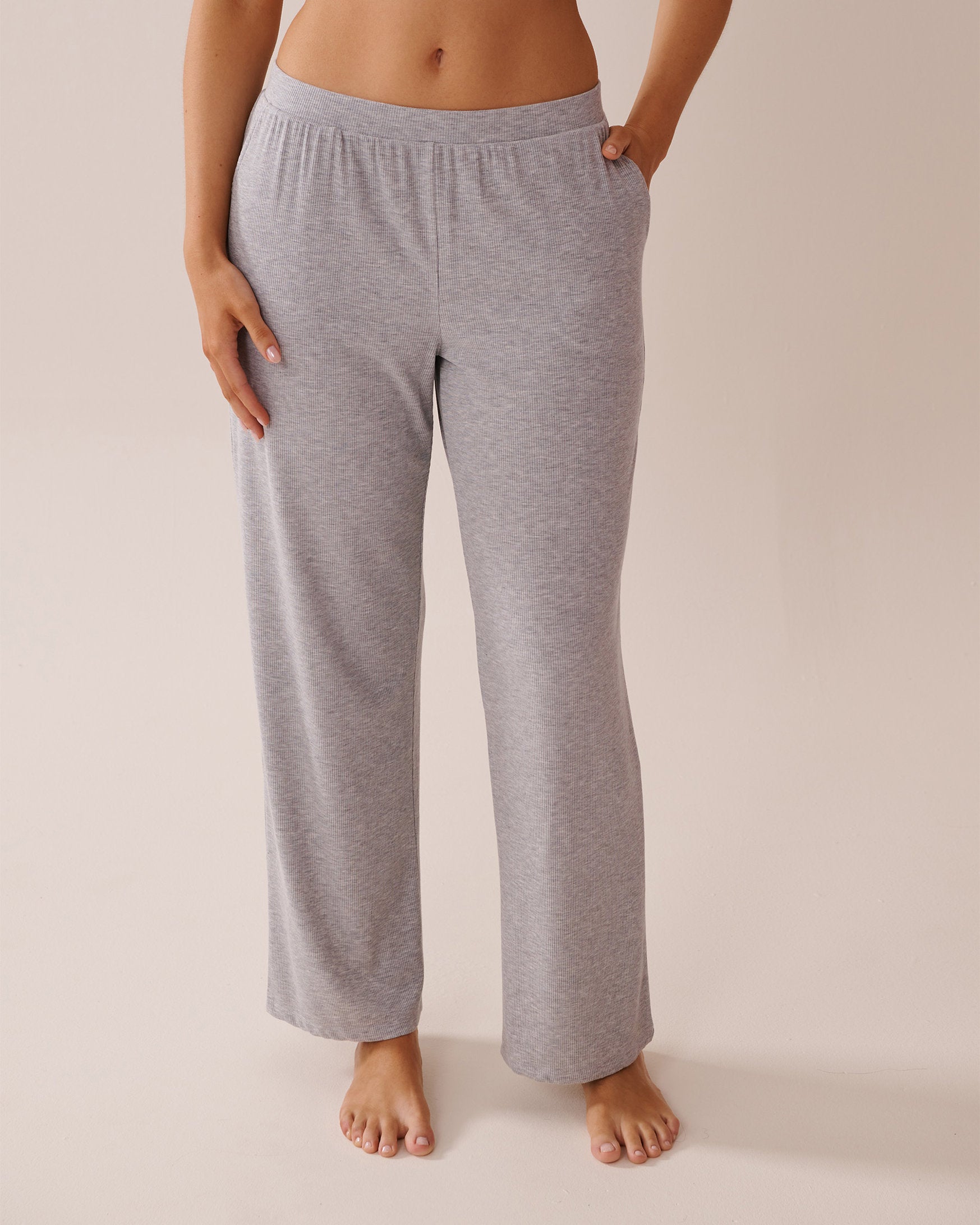 La Vie en Rose_Ribbed Modal Pants_60200123_00007_01