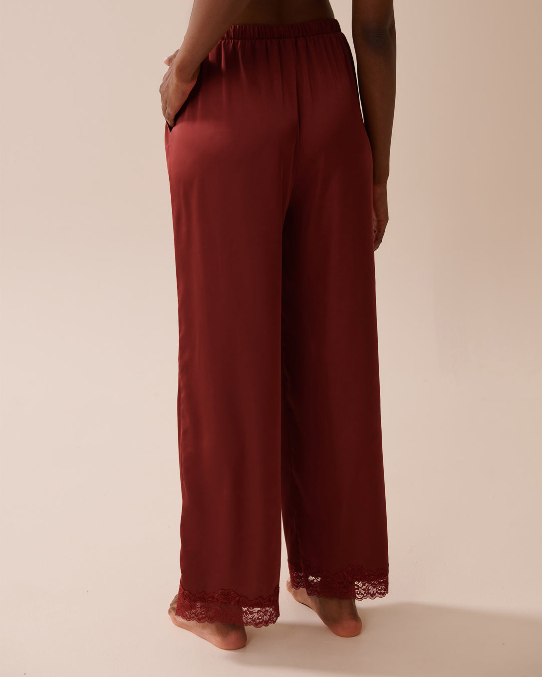 La Vie en Rose_Sun-Dried Tomato_LUXURY EDITION Satin and Lace Trim Pants_60200137_60205_01