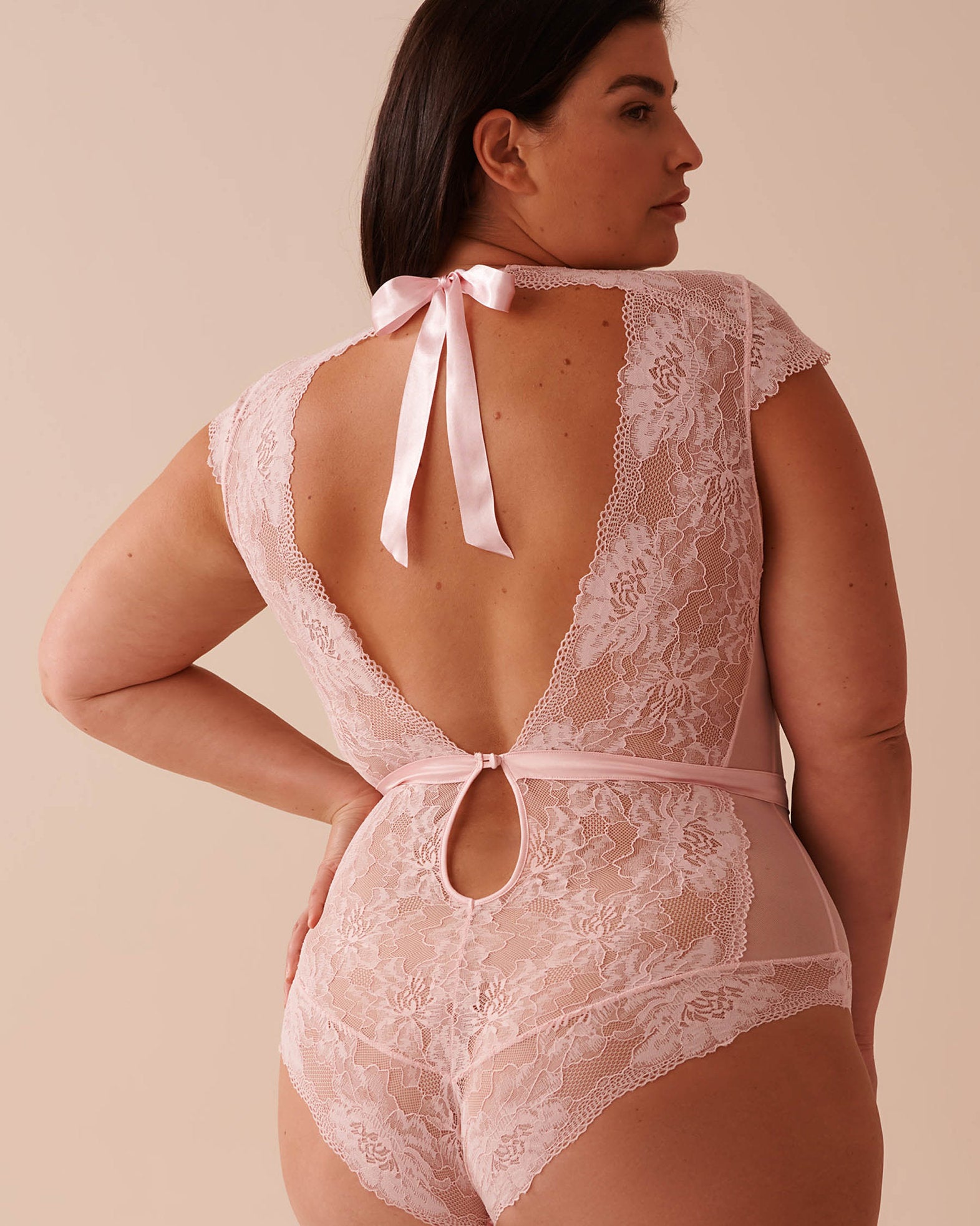 Floral Lace and Mesh Cap Sleeve Teddy_60300093_60042_06