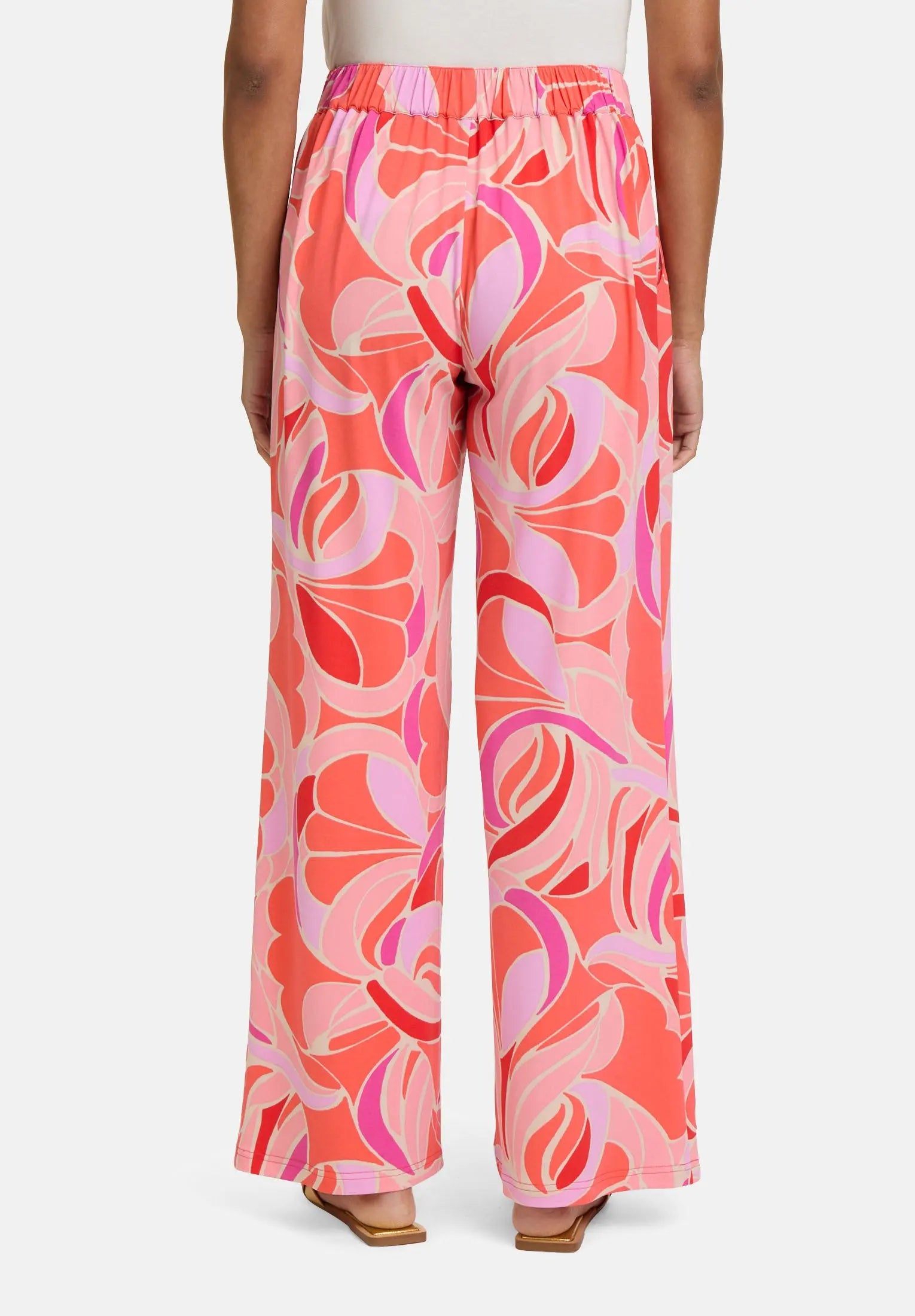 Betty Barclay_Pull-On Trousers with Side Pockets_6034-1151_4826_03