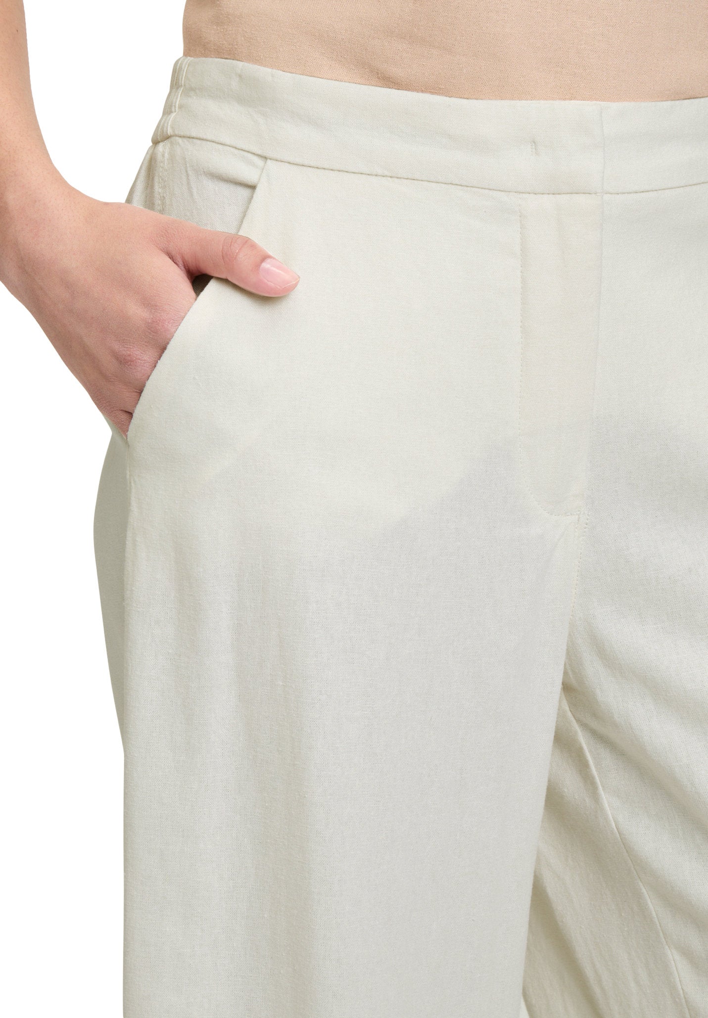 Betty Barclay_Casual Linen Trousers_6047-1340_1014_06
