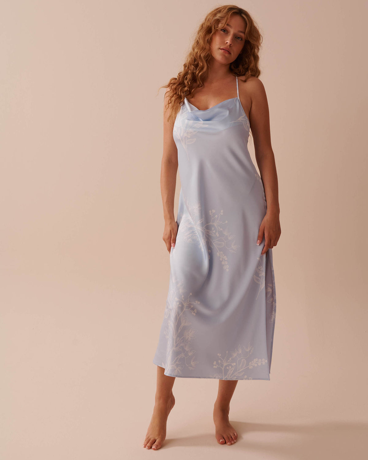 Pastel Floral Print Long Satin Nightie_60500168_P40384_01