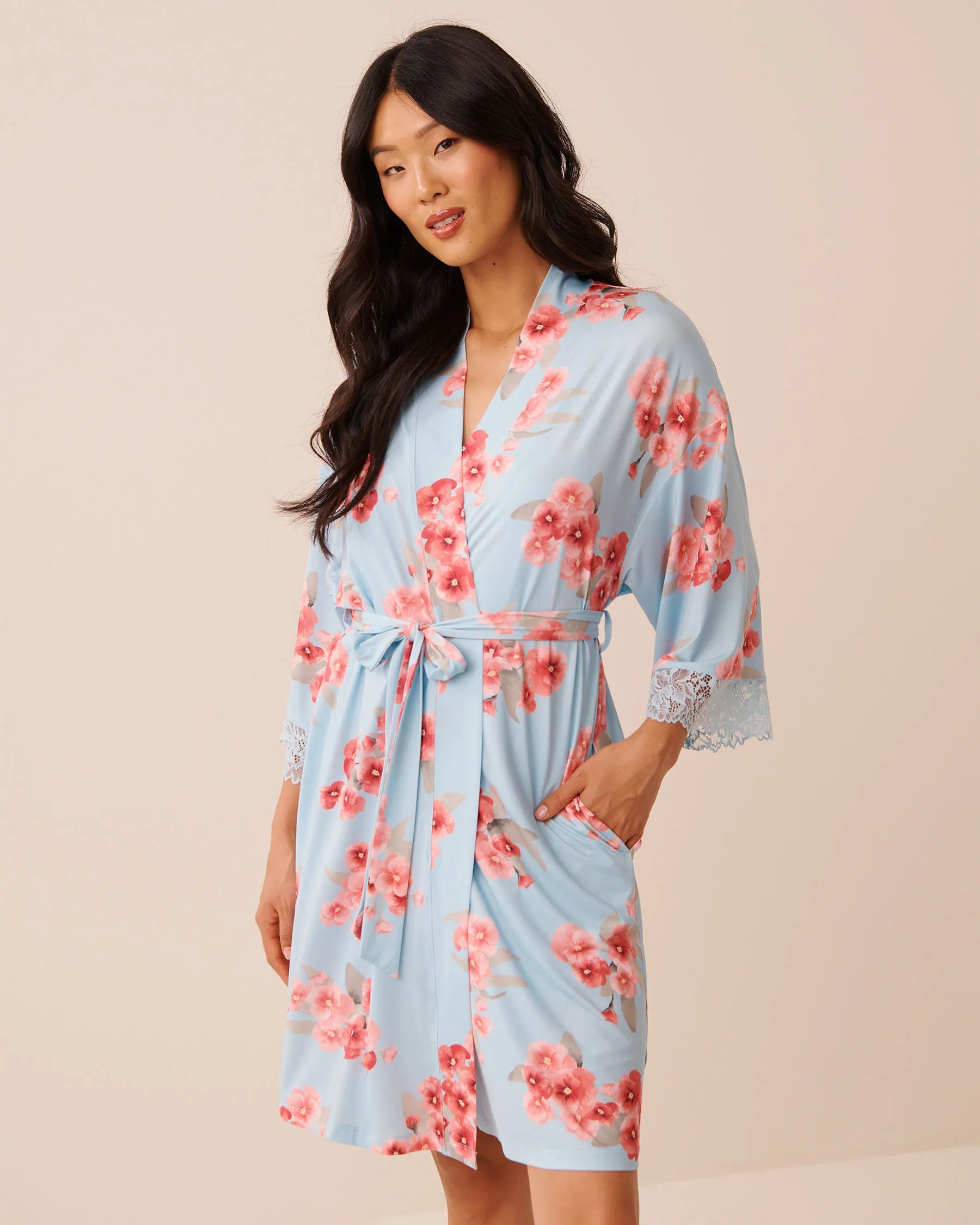 La Vie en Rose Stratosphere Blossom Women Spring Blossom Print Lace Trim Kimono SKU: 60600118_P40551 Image 02