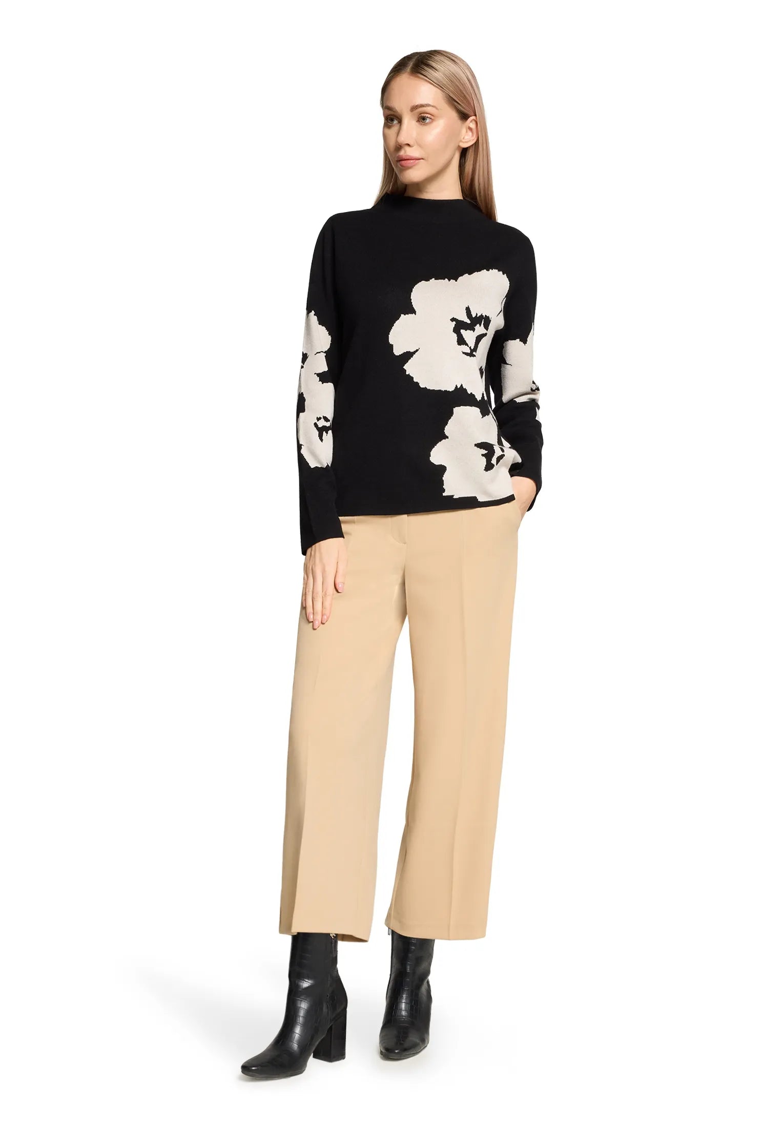 Betty Barclay Classic Beige Women Solid-Color Culottes SKU: 6066-2420_7234 Image 01