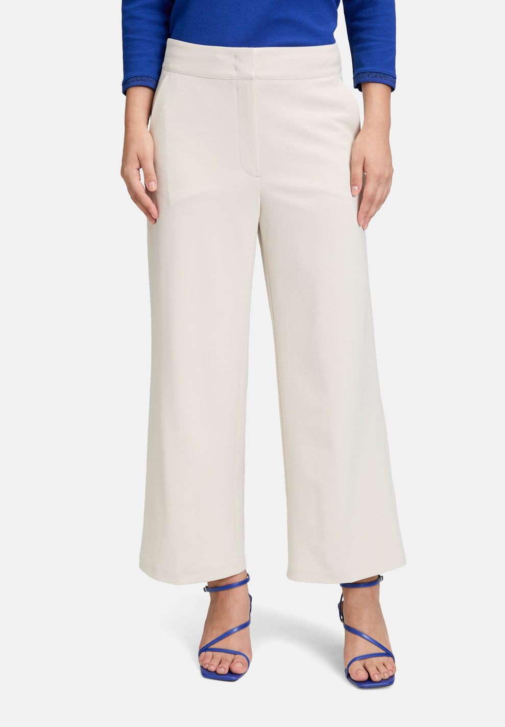Betty Barclay_Pastel Sand_Culottes Plain_6066-2420_9104_02
