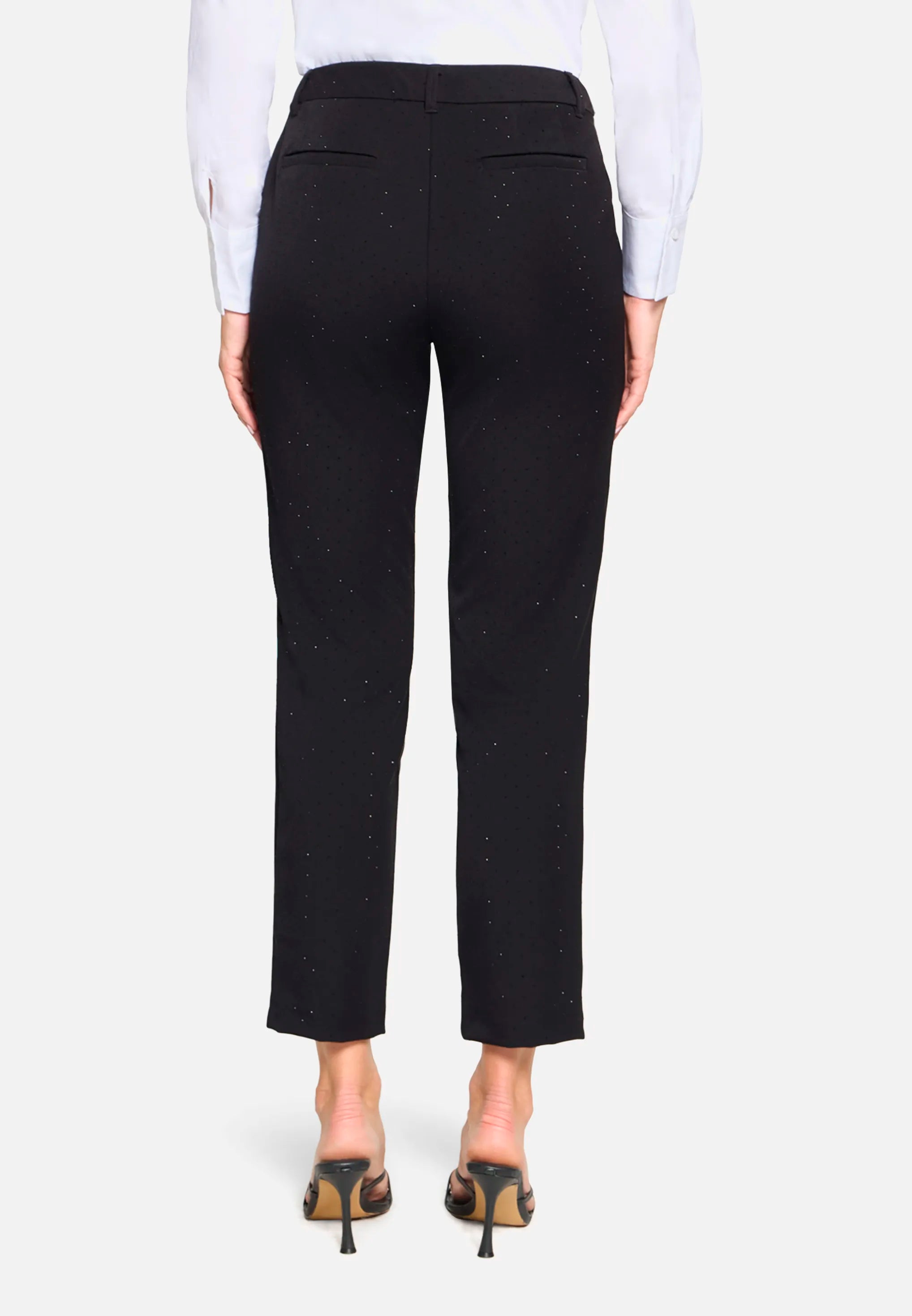Betty Barclay_Black_Glitter-Look Business Trousers_6106-1624_9045_03