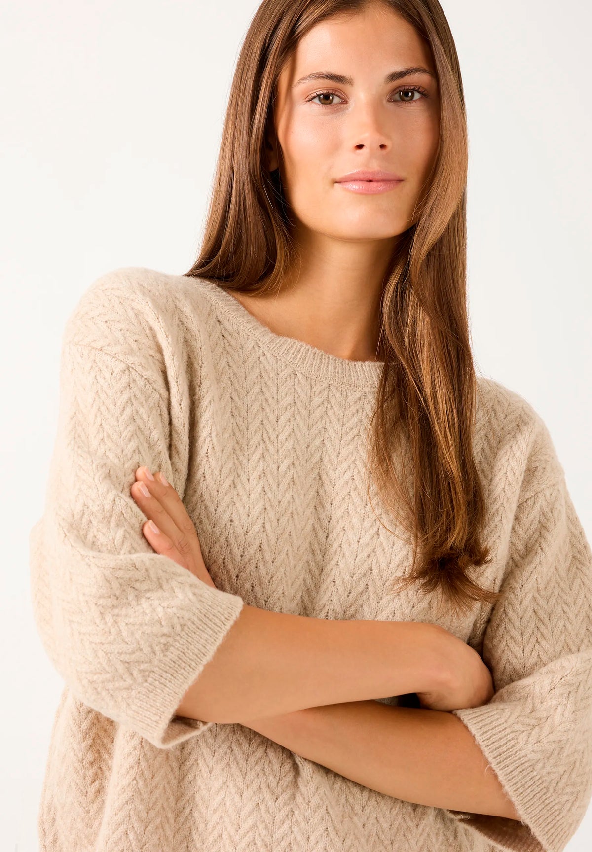 More & More Pale Stone Women Short-Sleeved Sweater with Cable Knit Texture SKU: 61081050_M0064 Image 03