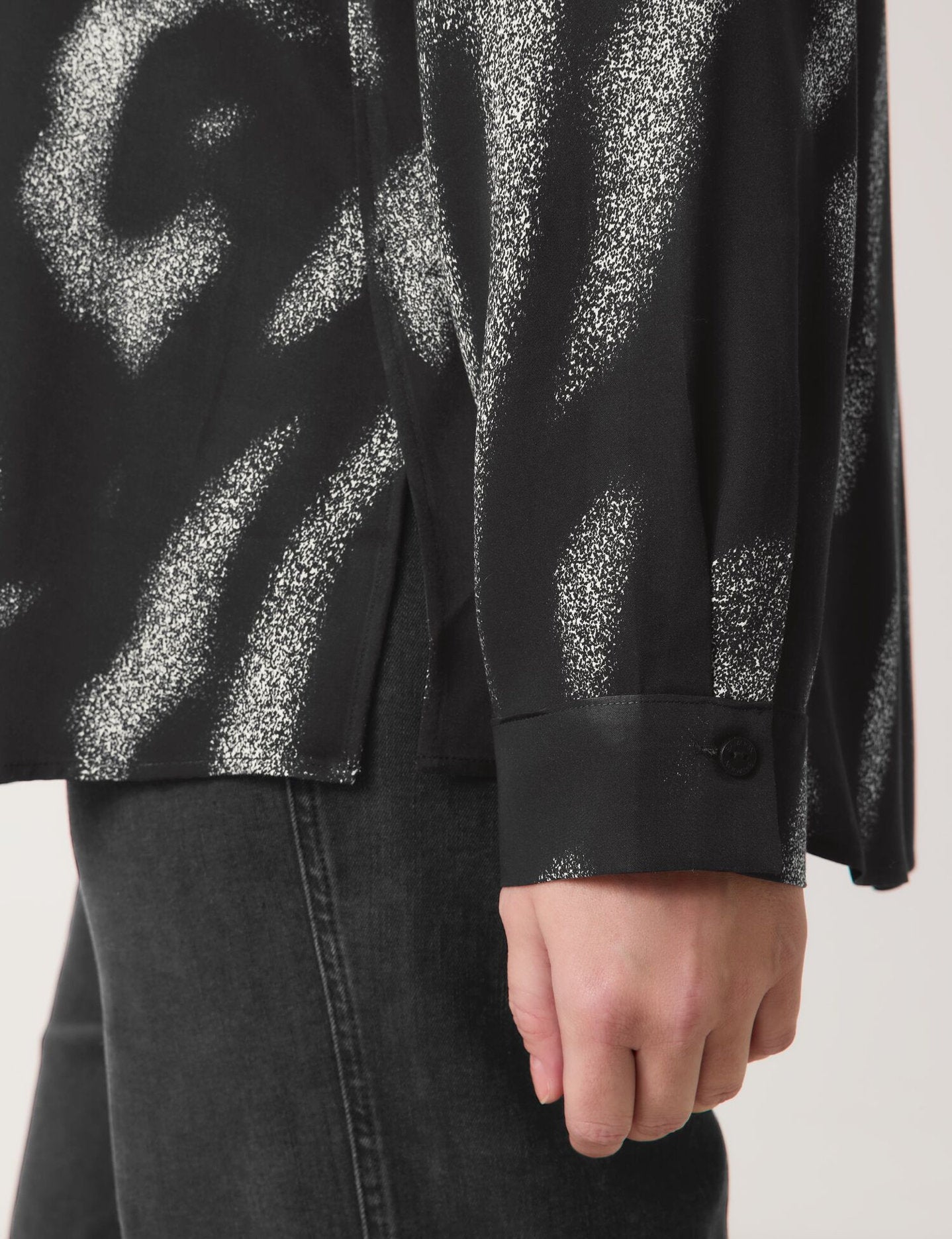 Samoon_Tunic with an All-Over Print_660602-21104_1102_04