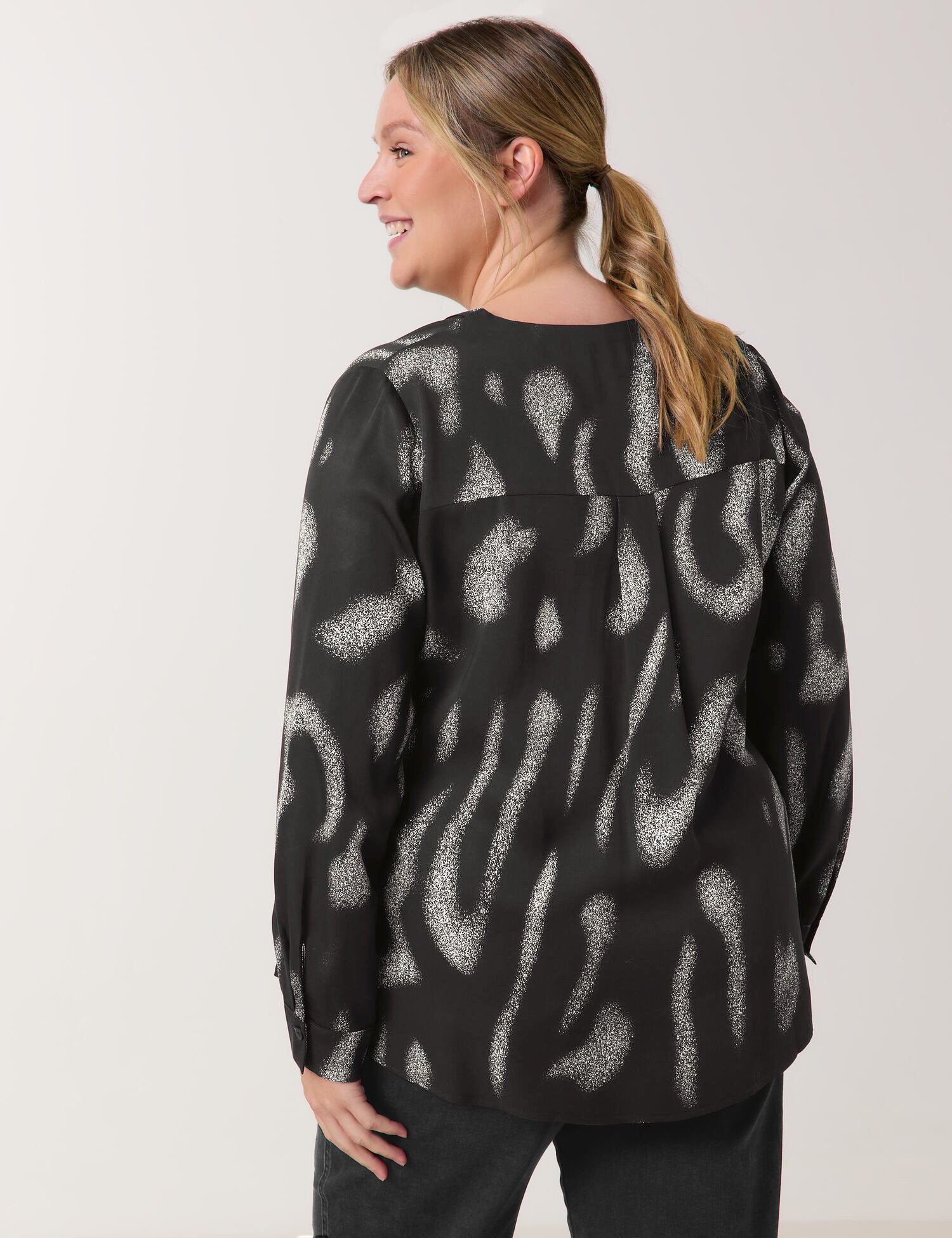 Samoon_Tunic with an All-Over Print_660602-21104_1102_06