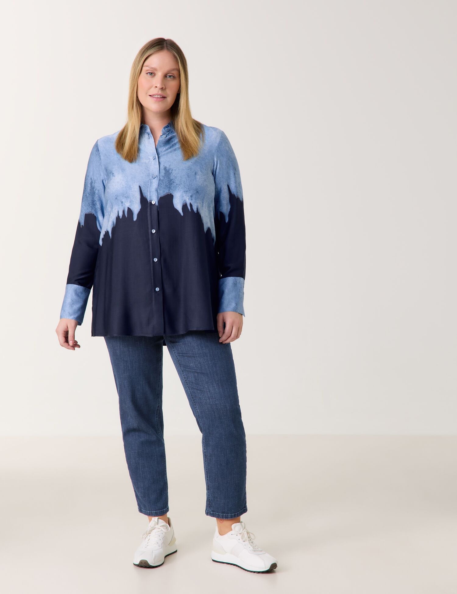 Samoon_Shirt Blouse with Colour Graduation_660612-21120_8452_05